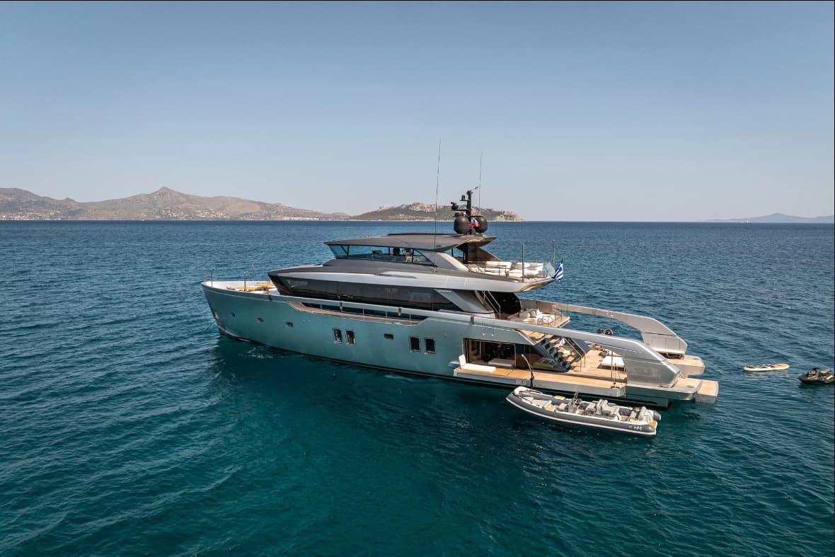 2021 Sanlorenzo SX112 for Sale in Piraeus, GR Flybridge 3