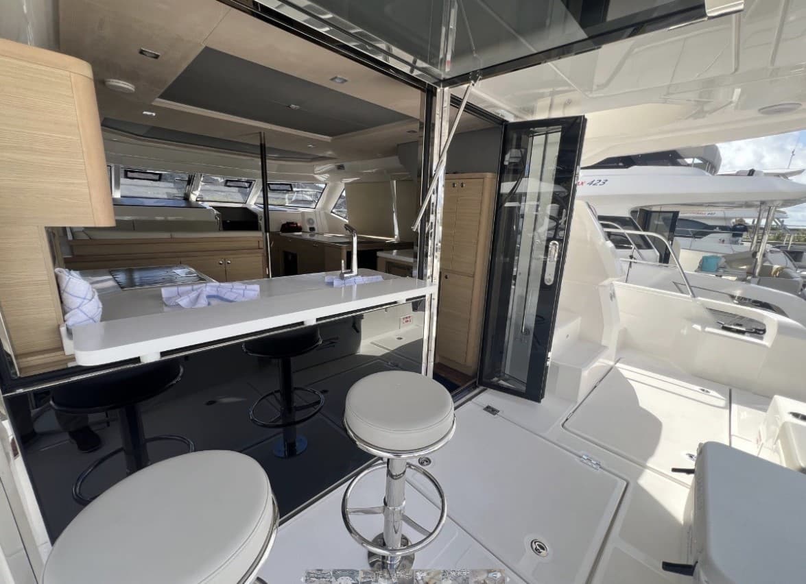 2026 Aquila 44 Yacht zum Verkauf in Central, VI Power Catamarans 5