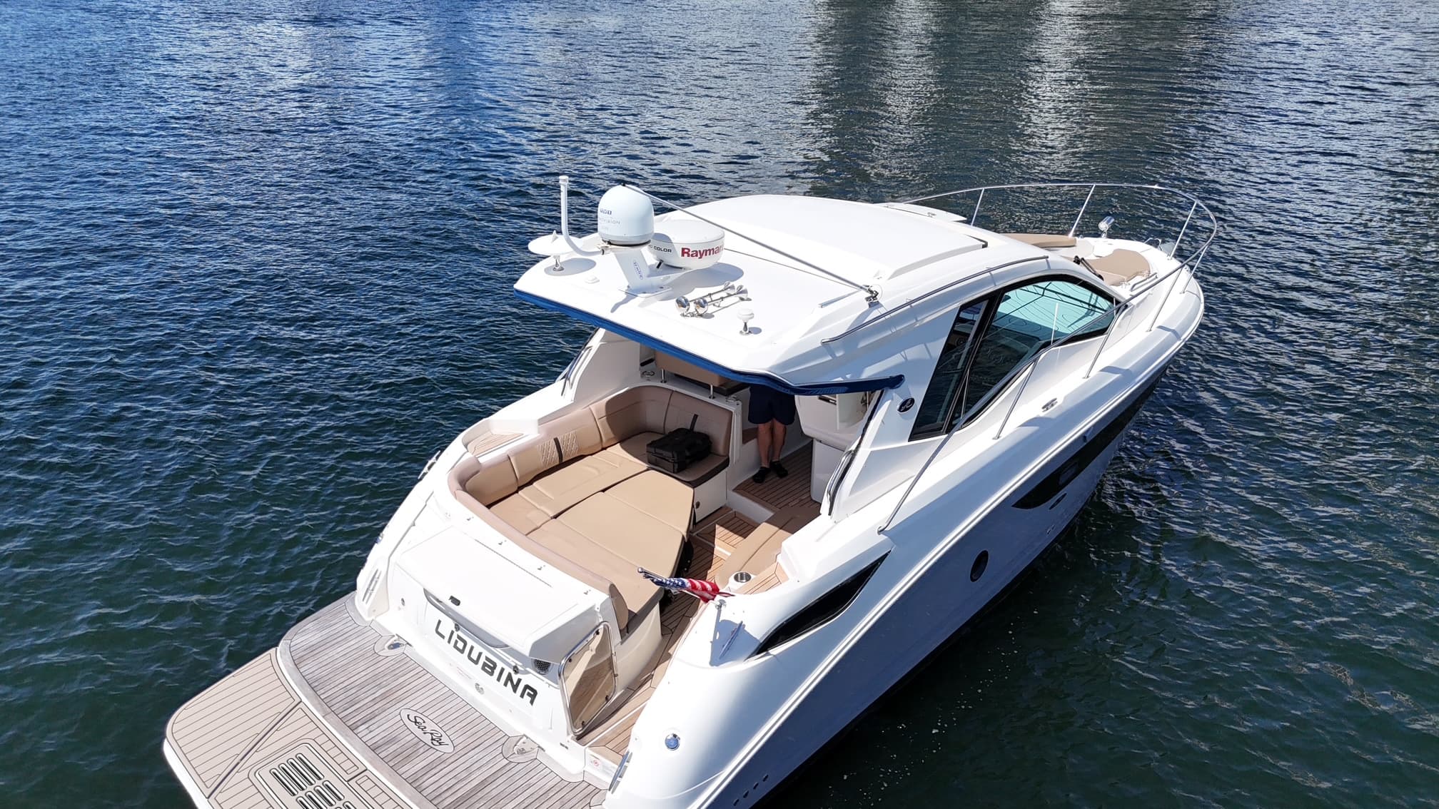 2017 Sea Ray Sundancer 350 Coupe a la venta en Aventura, Florida Cruiser