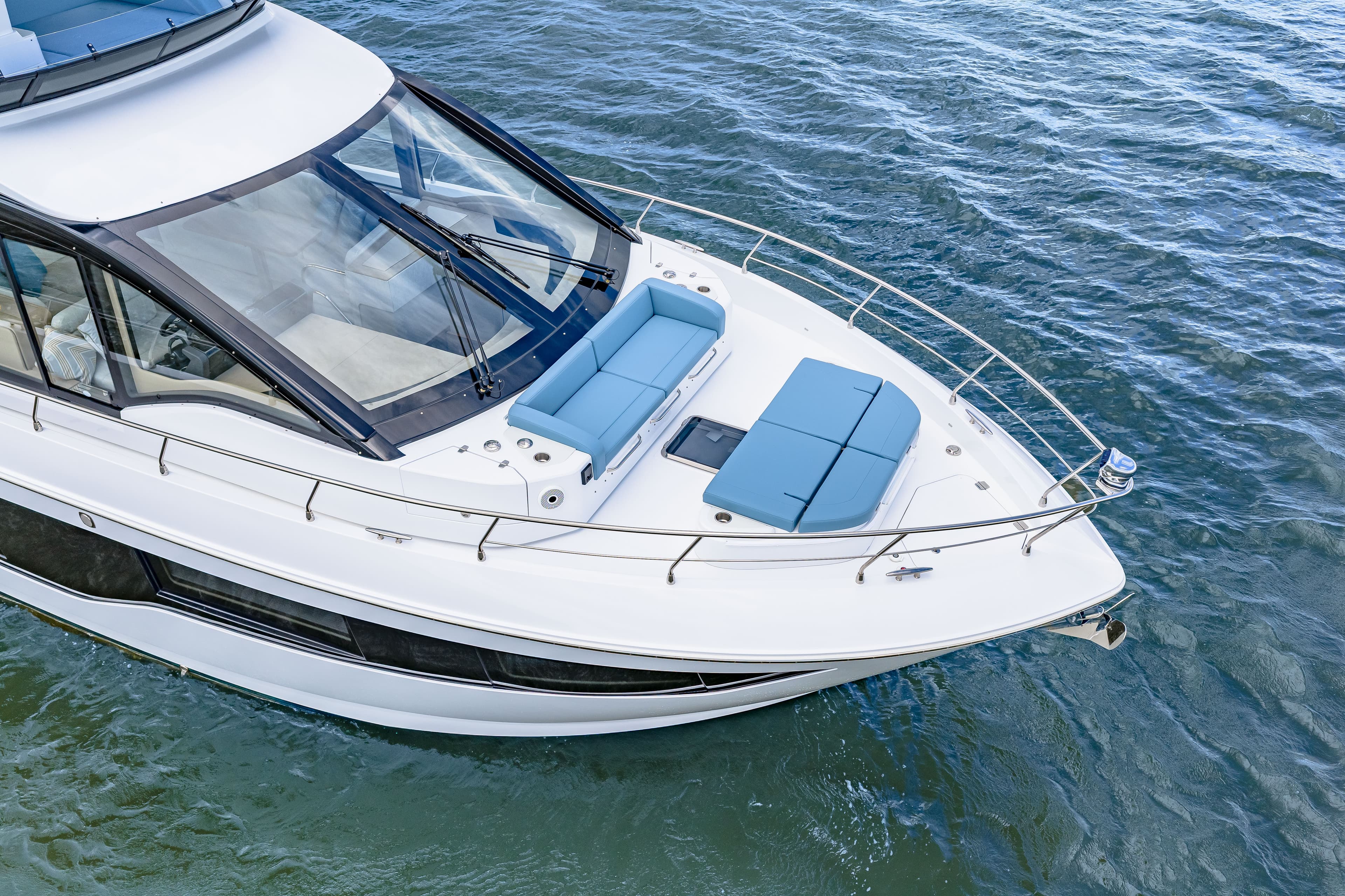 2026 Cruisers Yachts 50 FLY zum Verkauf in Clearwater, Florida Motor Yacht 5