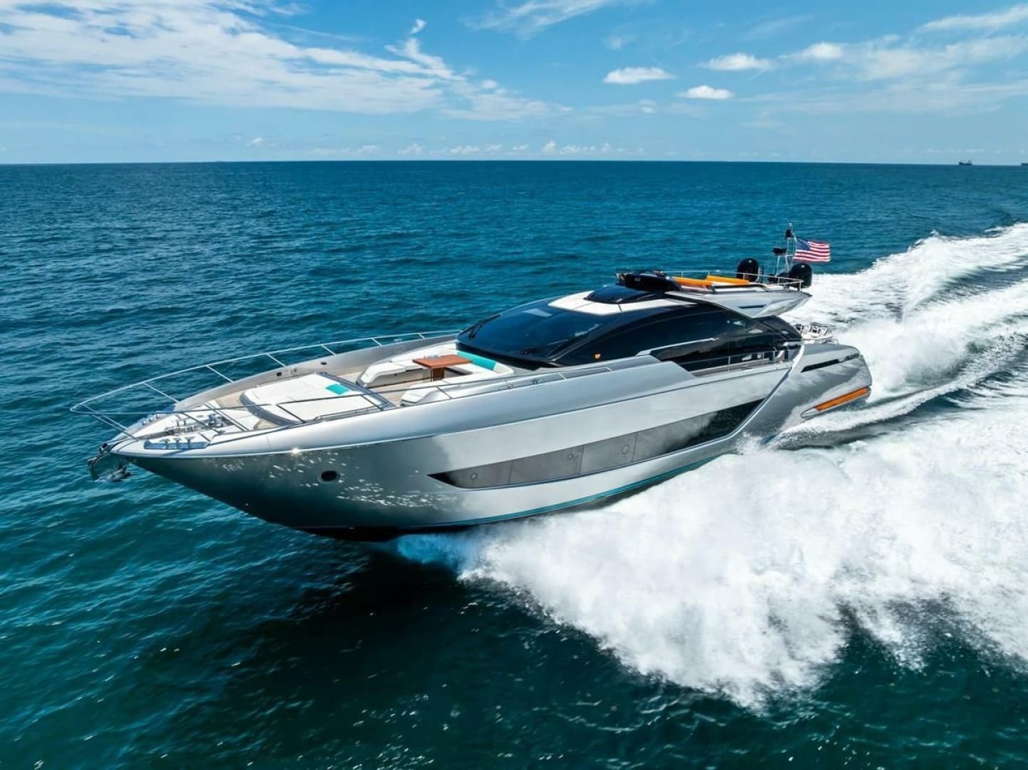2022 Riva 88' Folgore zum Verkauf in Fort Lauderdale, Florida Flybridge 4