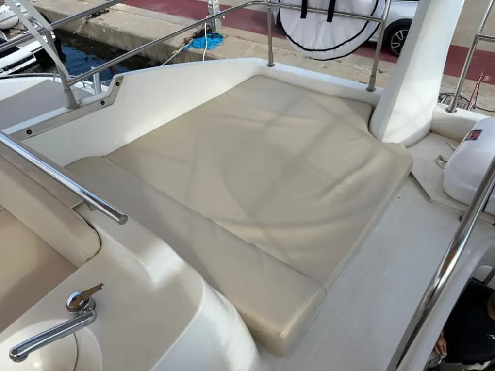 2003 Beneteau Antares 13.80 zum Verkauf in Altea, ES Motor Yacht 3