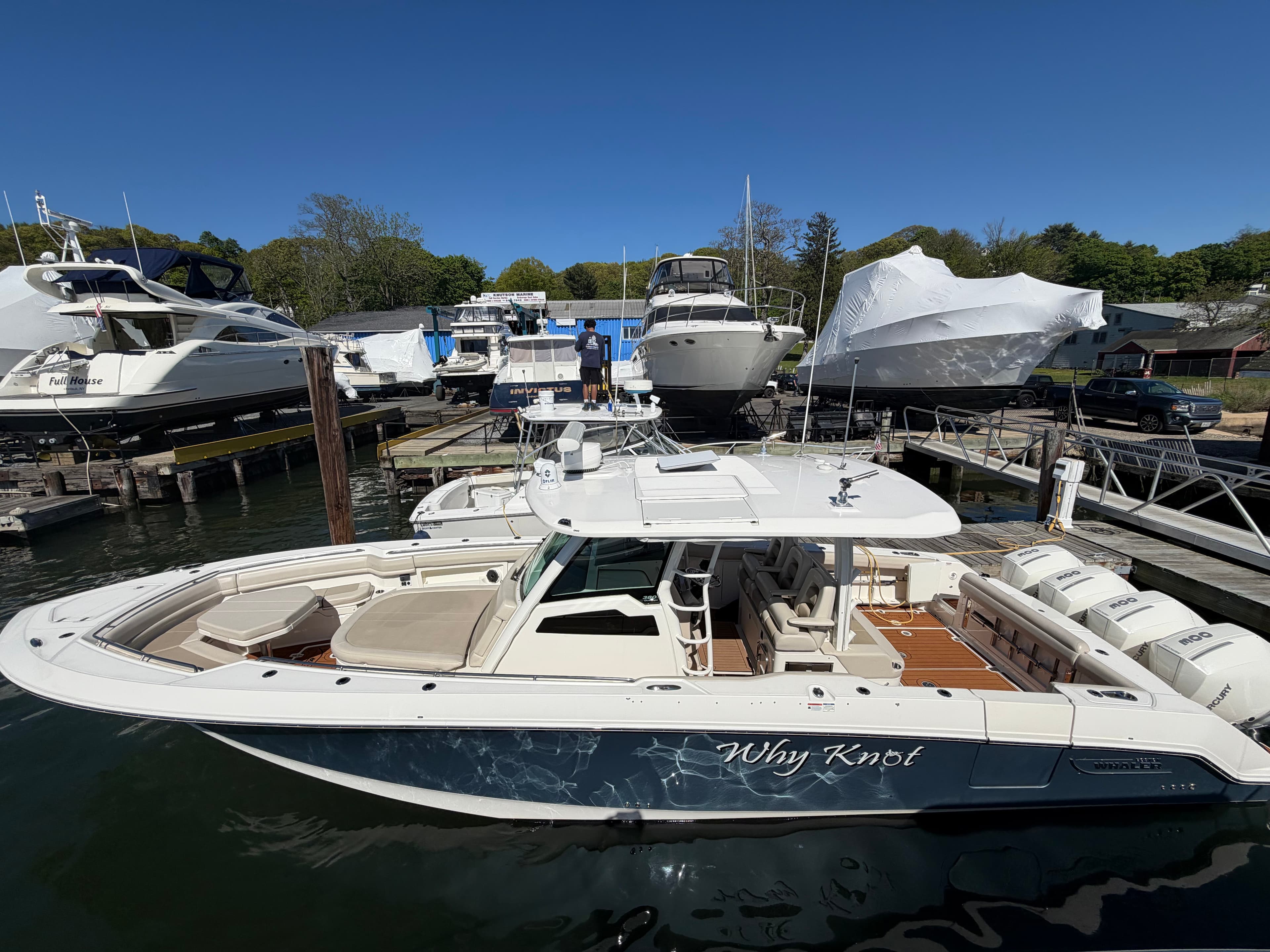 2021 Boston Whaler 380 Outrage for Sale in Huntington, NY Center Console 2
