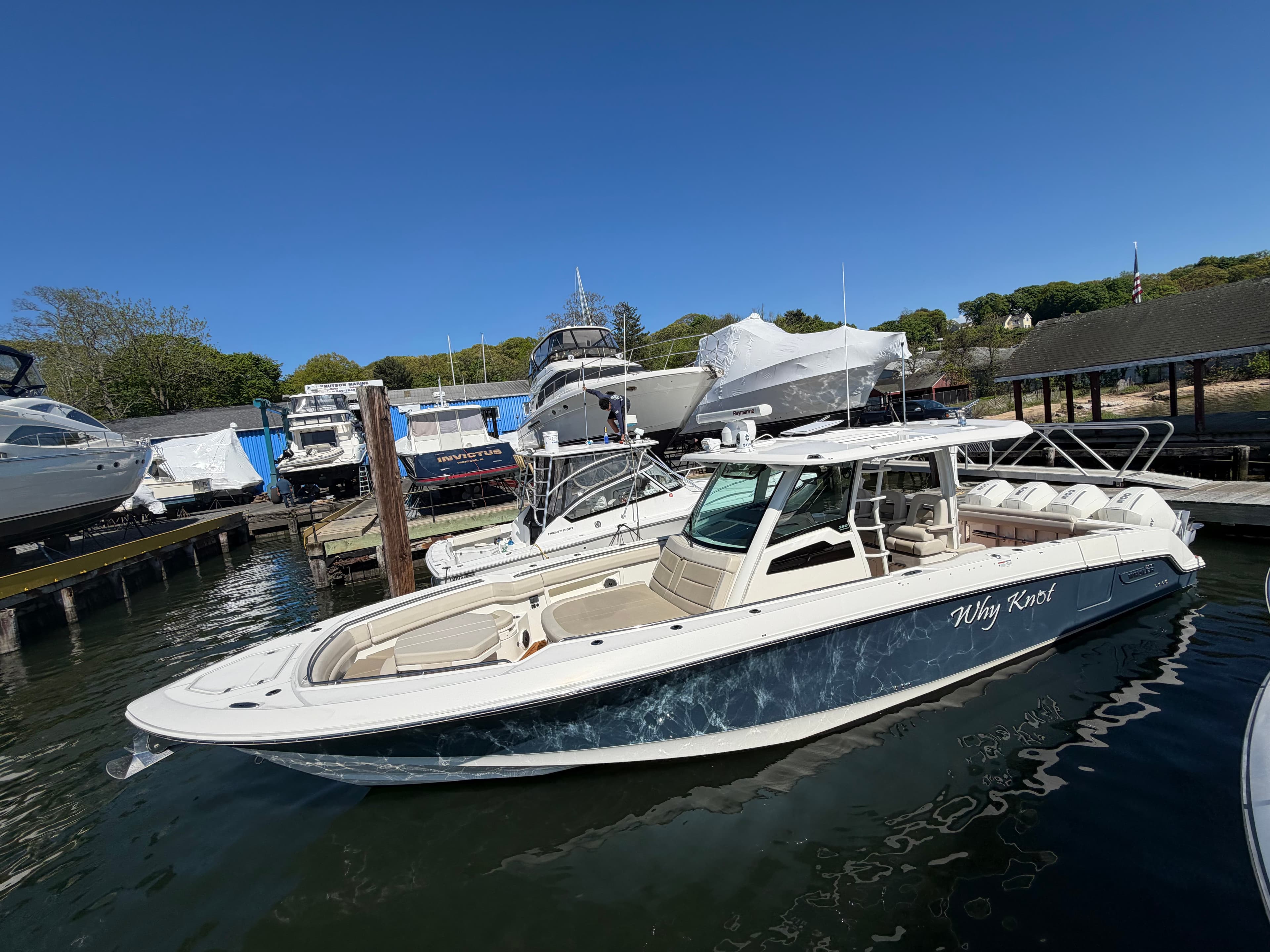 2021 Boston Whaler 380 Outrage for Sale in Huntington, NY Center Console 3