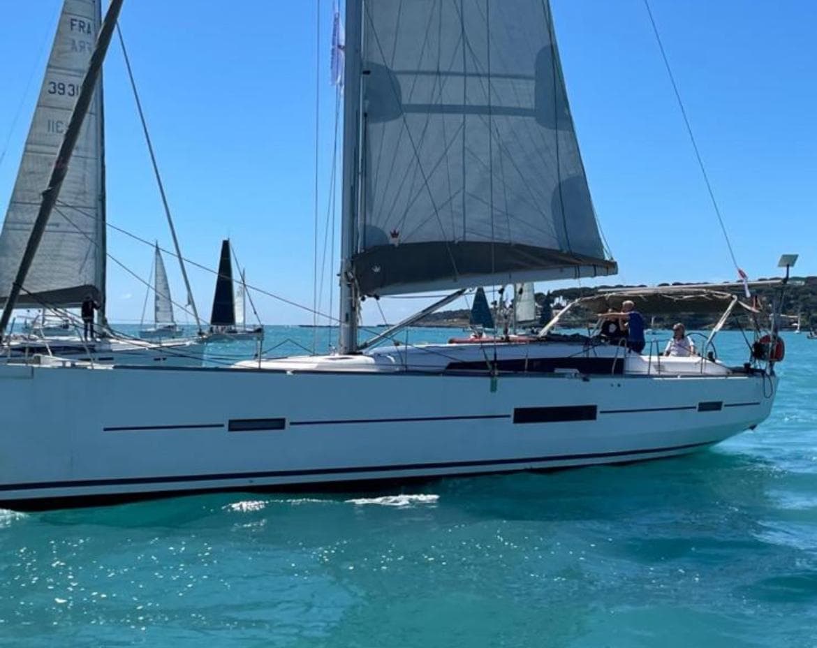 2017 Dufour 512 Grand Large zum Verkauf in MARSEILLE, Bouches-du-Rhône Sloop