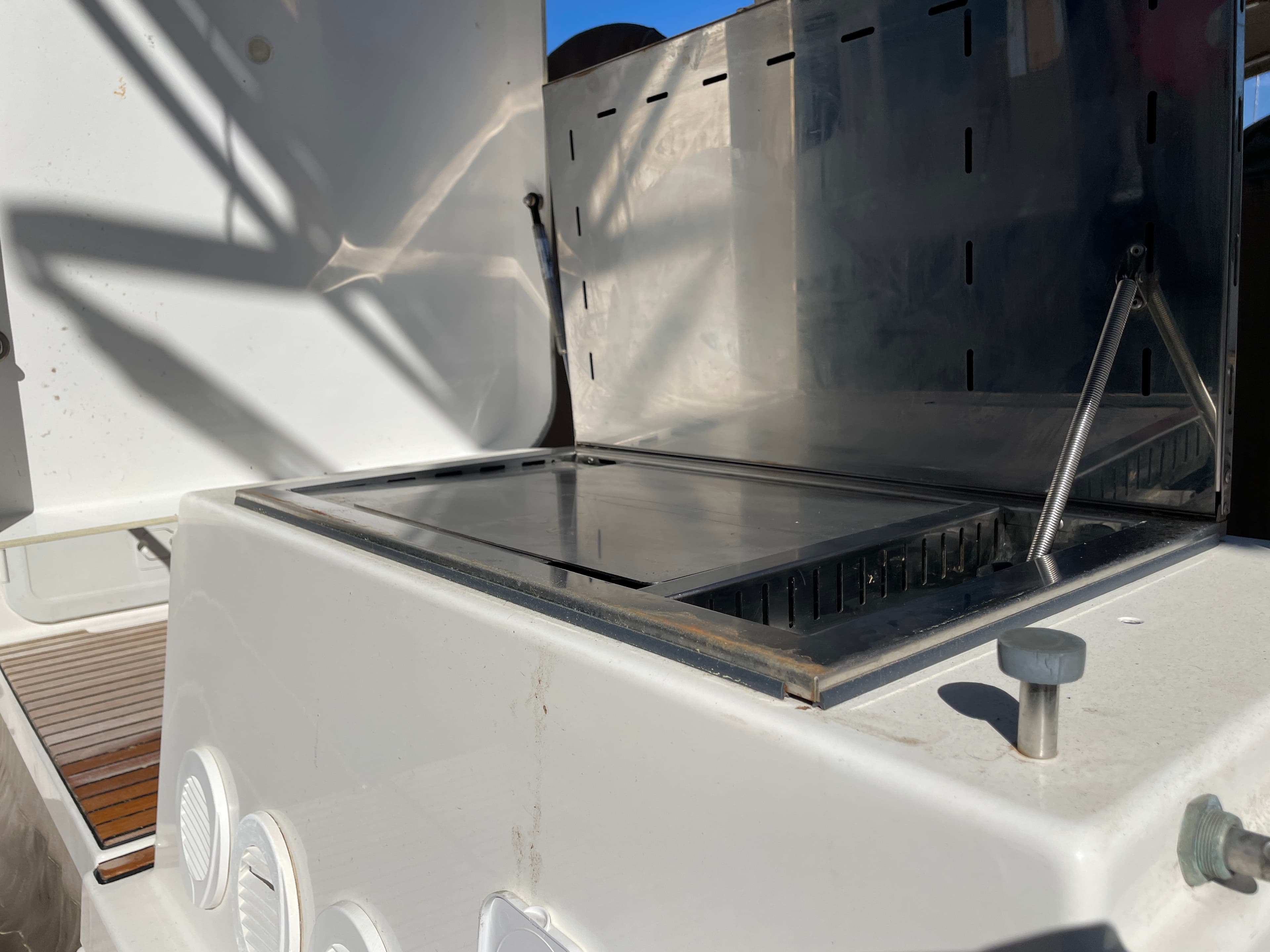 2017 Dufour 512 Grand Large for Sale in MARSEILLE, Bouches-du-Rhône Monohull 5