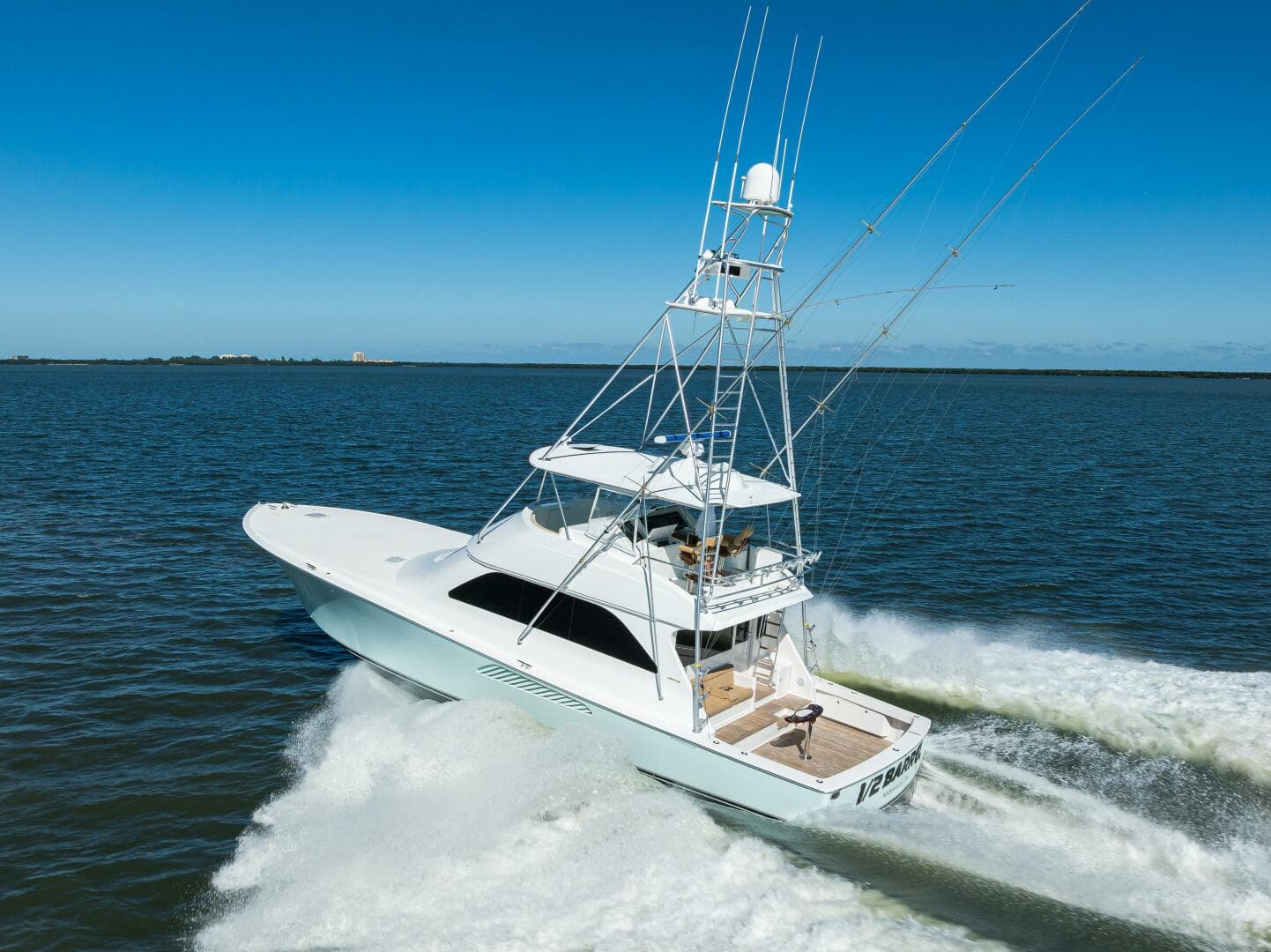 2007 Viking Yacht 64 Convertible for Sale in Jupiter, Florida Motor Yacht 4