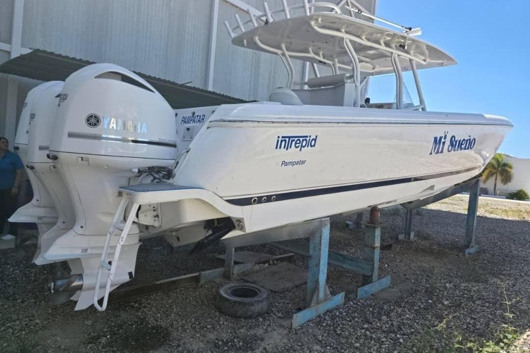 2012 Intrepid Powerboats 400 Cuddy a la venta en Lecherías, VE Cuddy Cabin