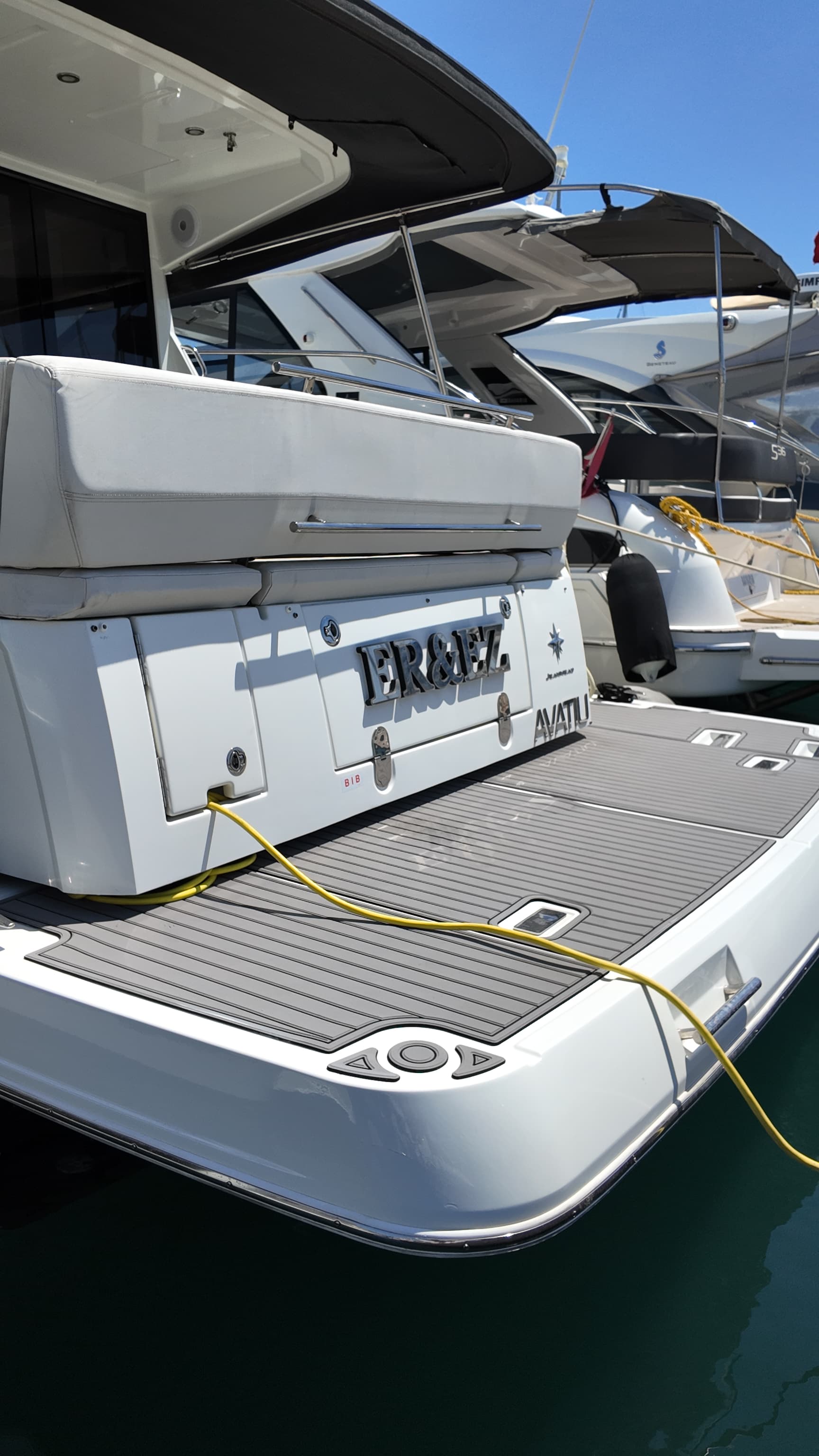 2023 Jeanneau NC 37 te koop in Çeşme, TR Express Cruiser 3