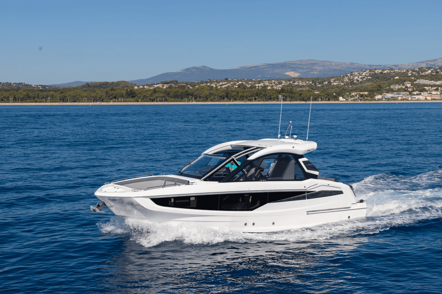 2026 Galeon Yachts 335 GTO zum Verkauf in Norwalk, Connecticut Sport Cruiser 2