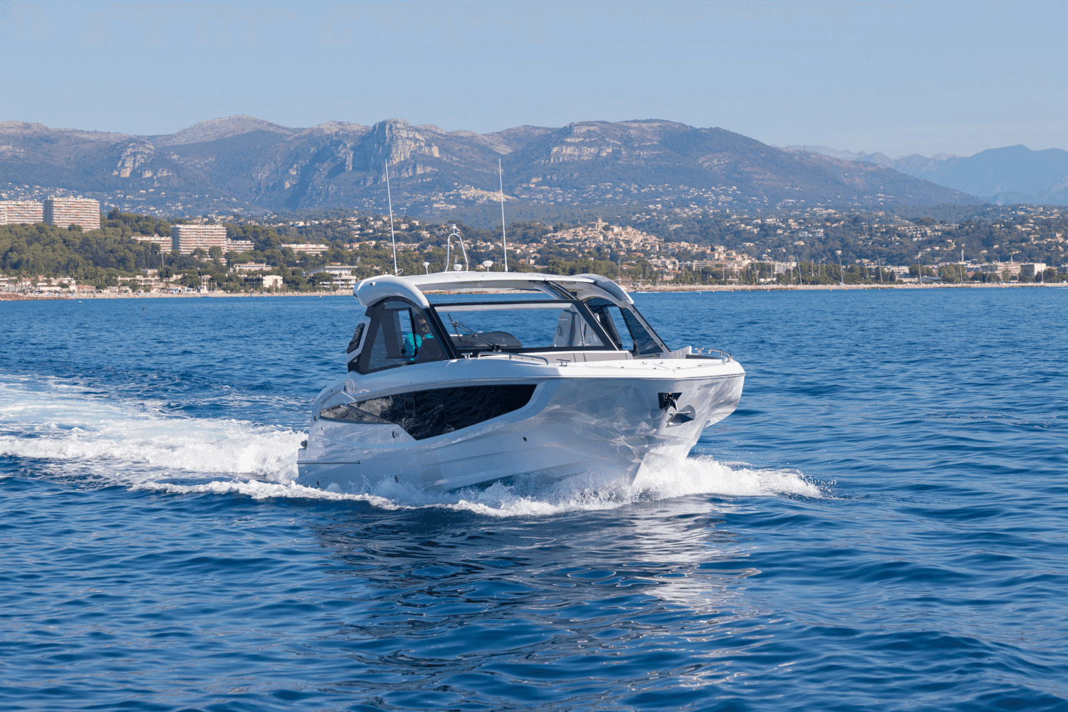 2026 Galeon Yachts 335 GTO zum Verkauf in Norwalk, Connecticut Sport Cruiser 4