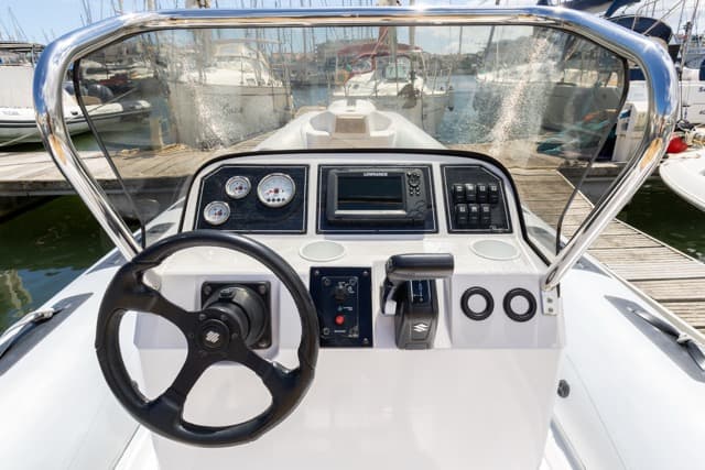 2023 Ranieri International Cayman 23.0 Sport for Sale in Lagos, PT RIB (Rigid Inflatable) 4