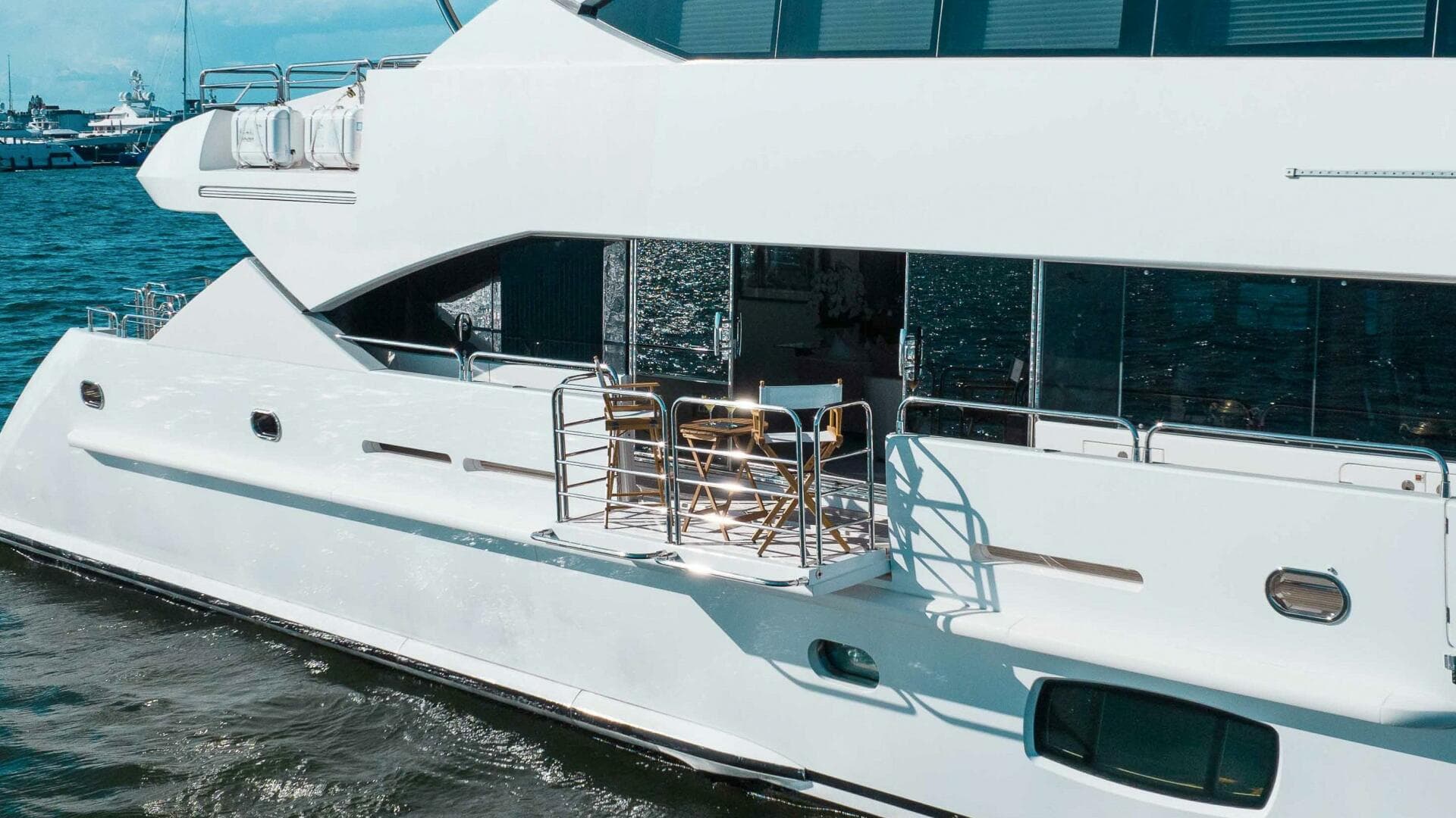 2010 Sunseeker 131 Yacht for Sale in West Palm Beach, Florida Motor Yacht 4