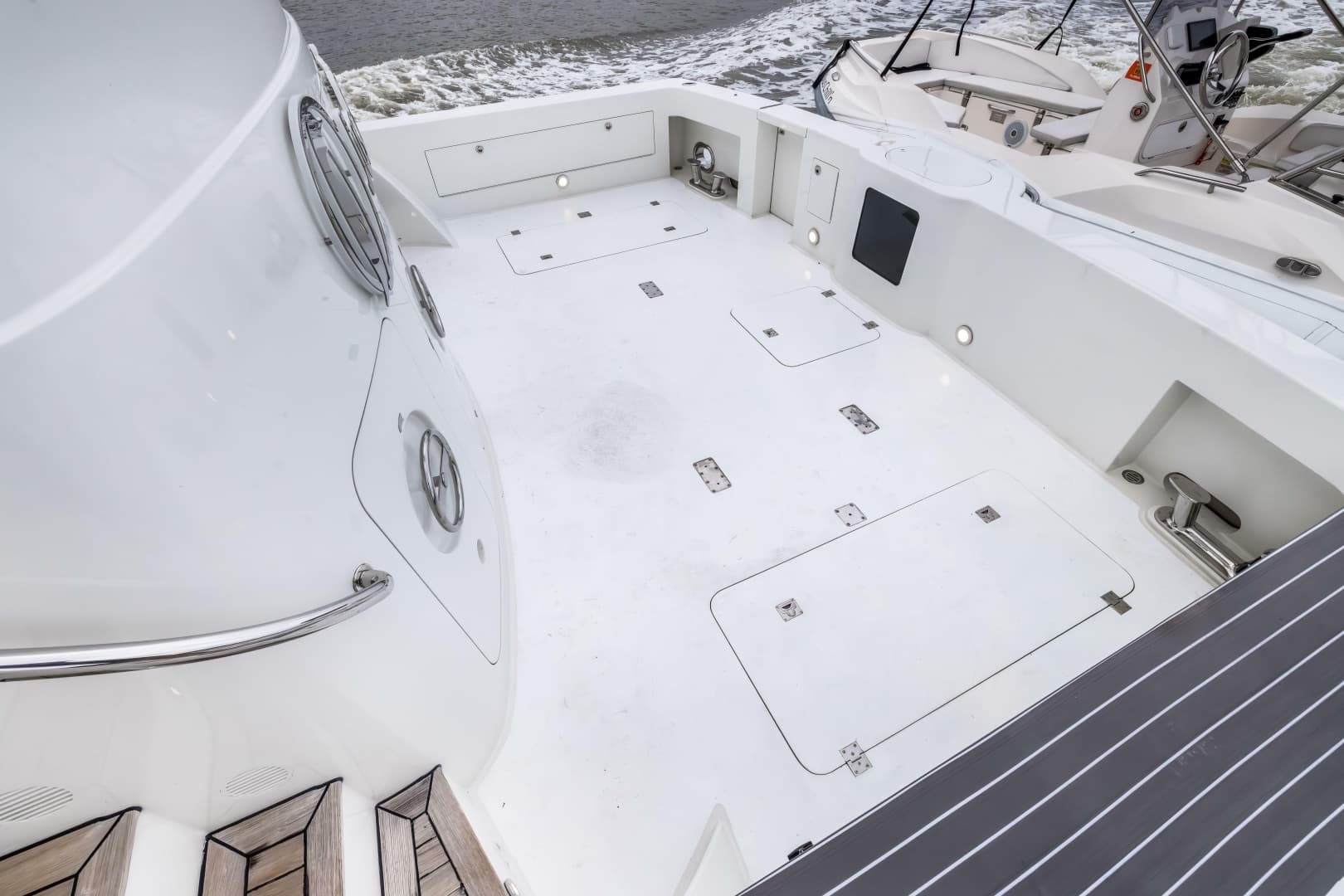 2012 Cheoy Lee Shipyards Bravo 84 for Sale in Fort Lauderdale, Florida Motor Yacht 3
