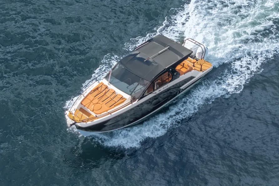 2027 Hanover Yachts 387 a la venta en East Hampton, New York Aft Cabin 3