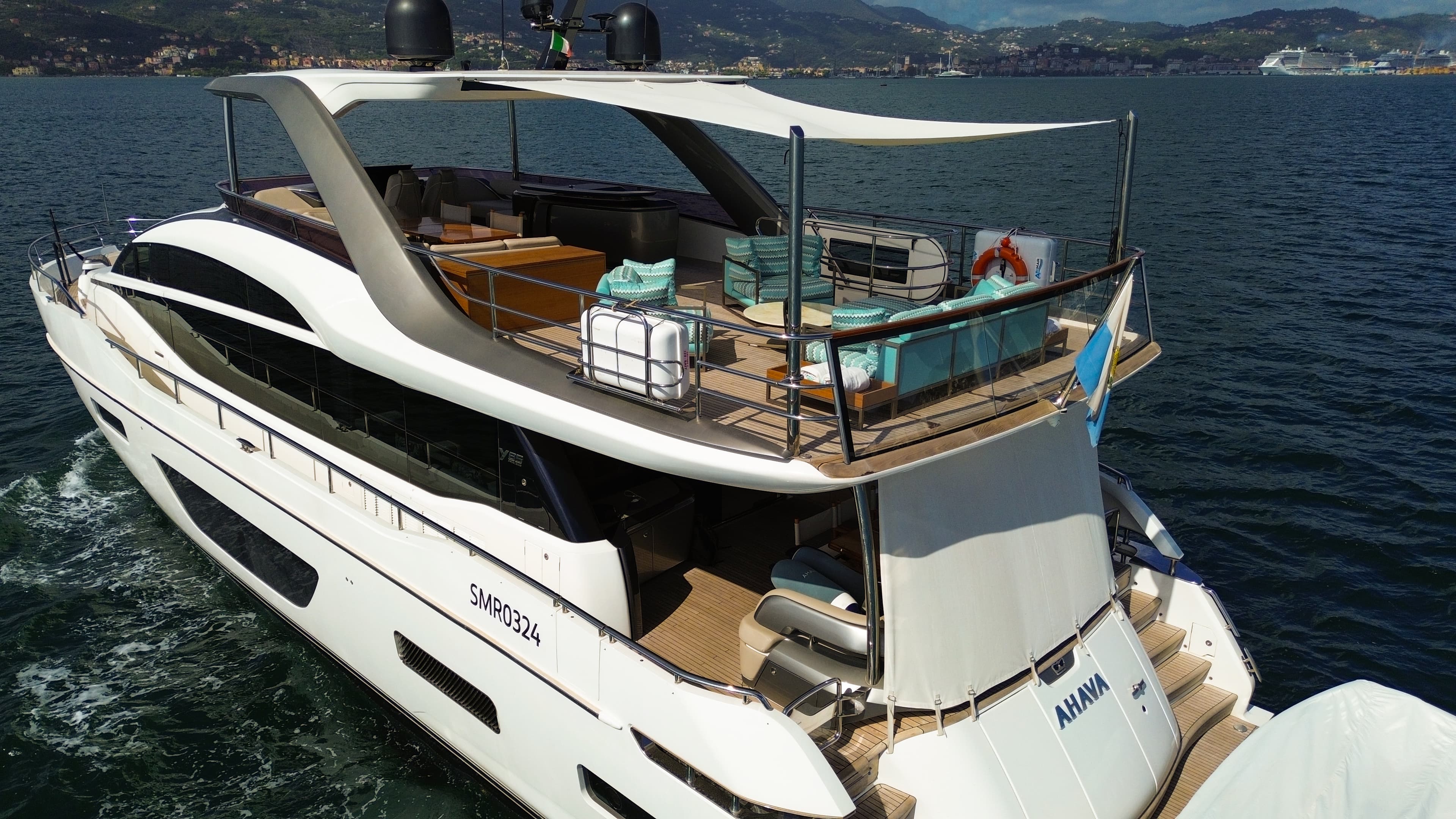 2020 Princess Yachts Y85 for Sale in La Spezia, IT Flybridge 3