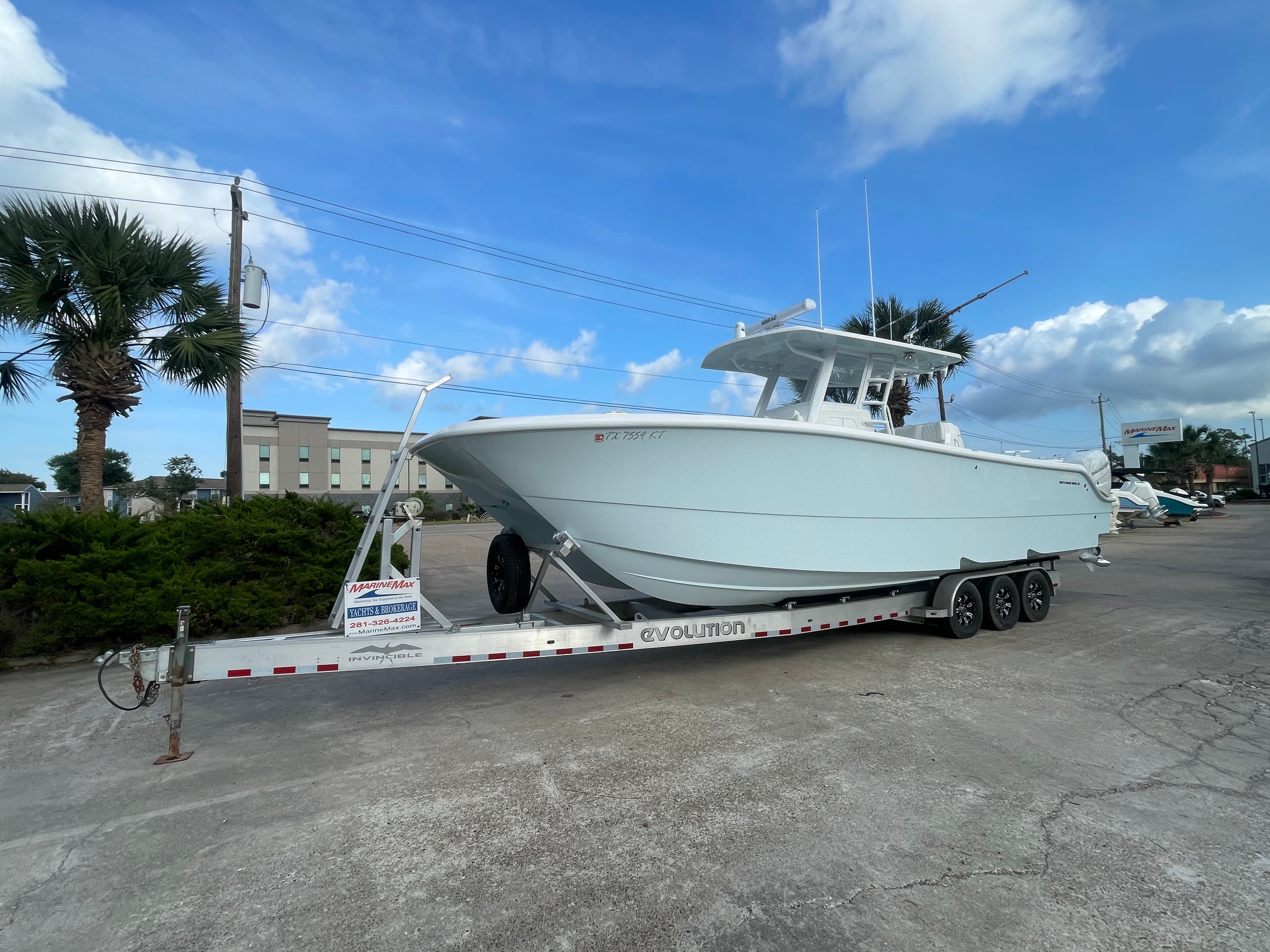 2022 Invincible 33 Catamaran zum Verkauf in Seabrook, Texas Center Console 2