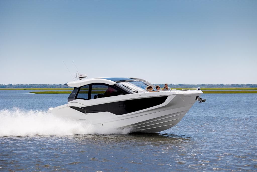 2027 Galeon Yachts 375 GTO zum Verkauf in Grasonville, MD Sport Cruiser