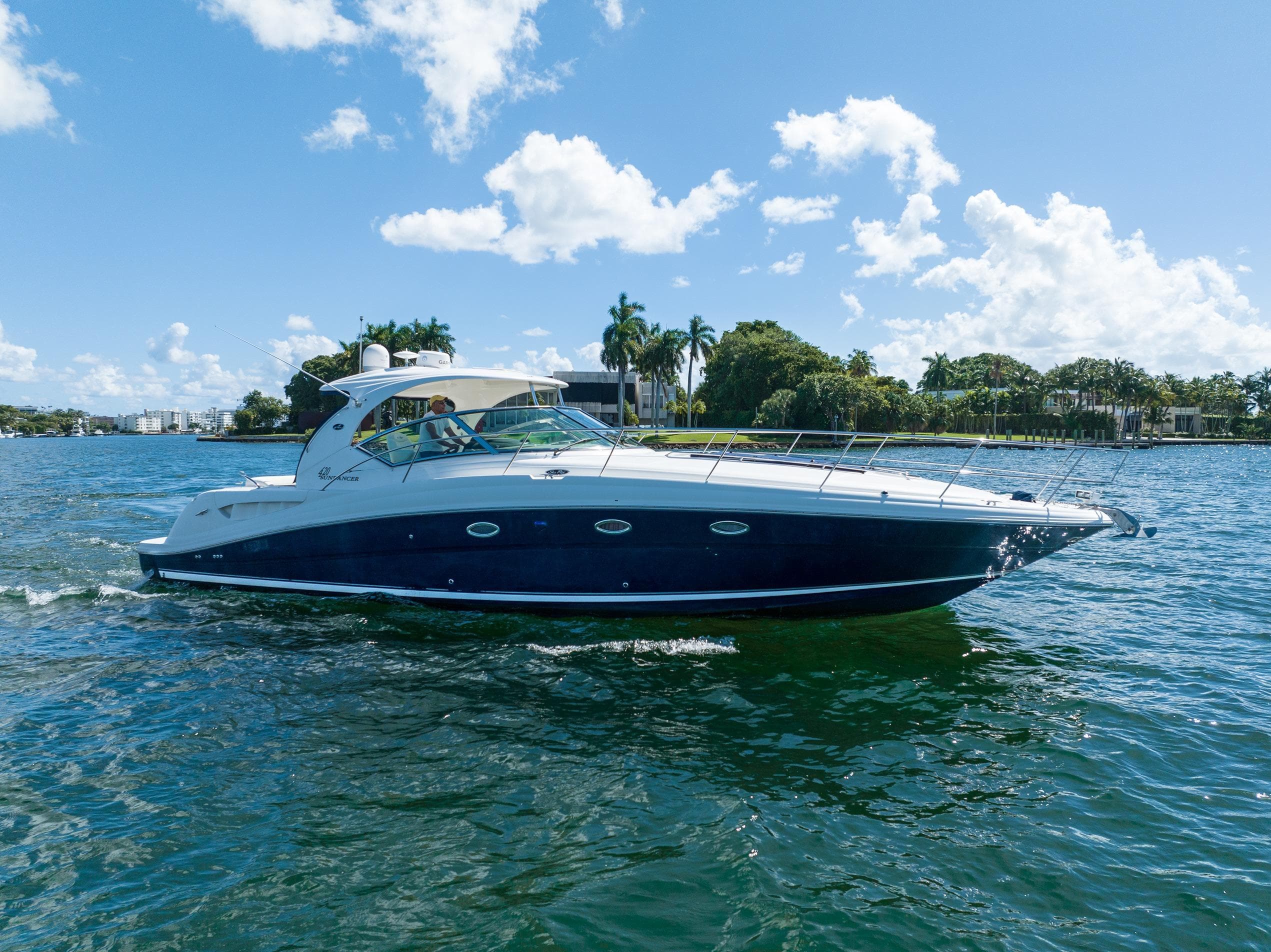 2004 Sea Ray 420 Sundancer zum Verkauf in Key West, Florida Motor Yacht 4