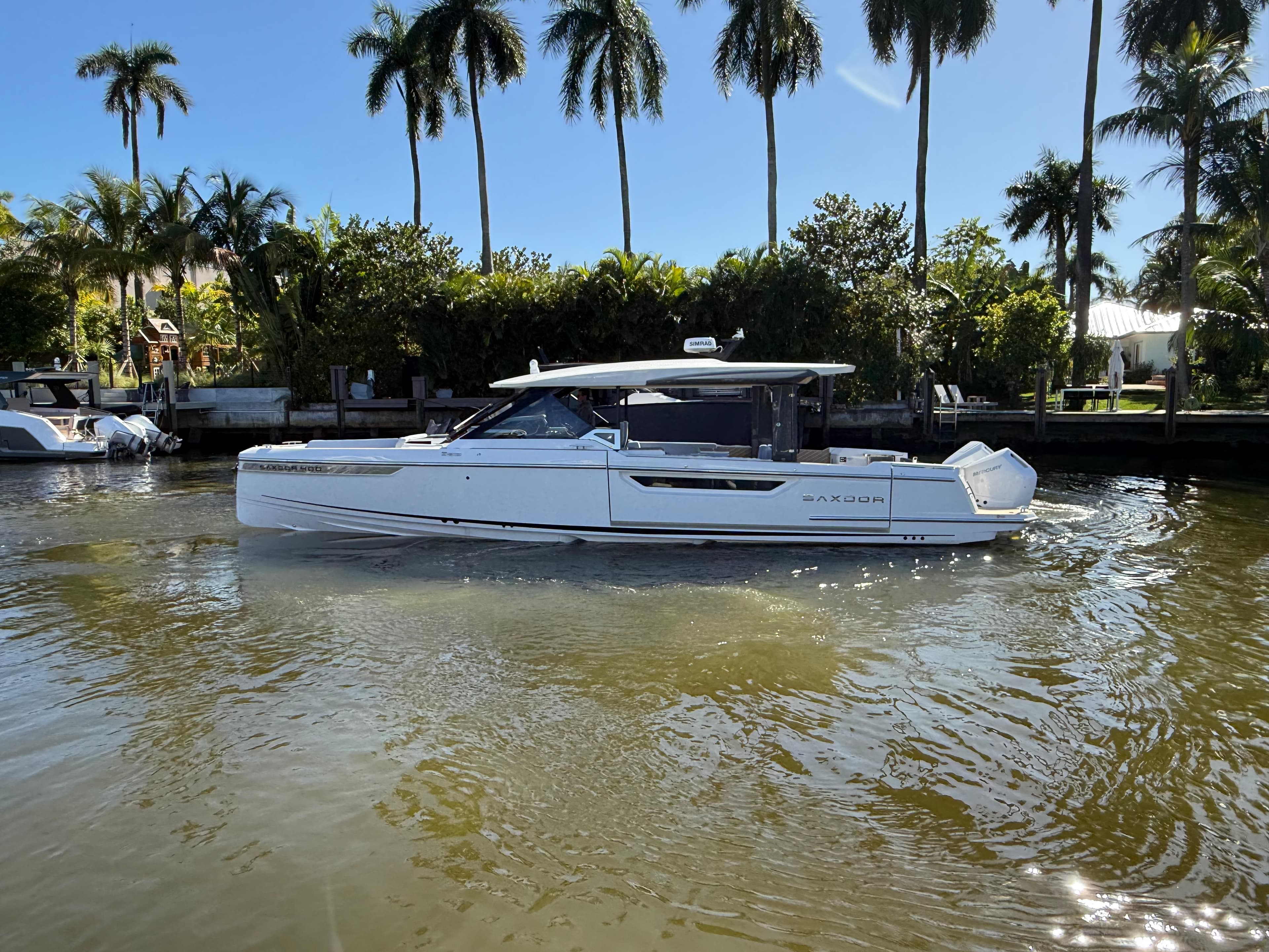 2026 Saxdor 400 GTO for Sale in Miami, FL Express Cruiser 3