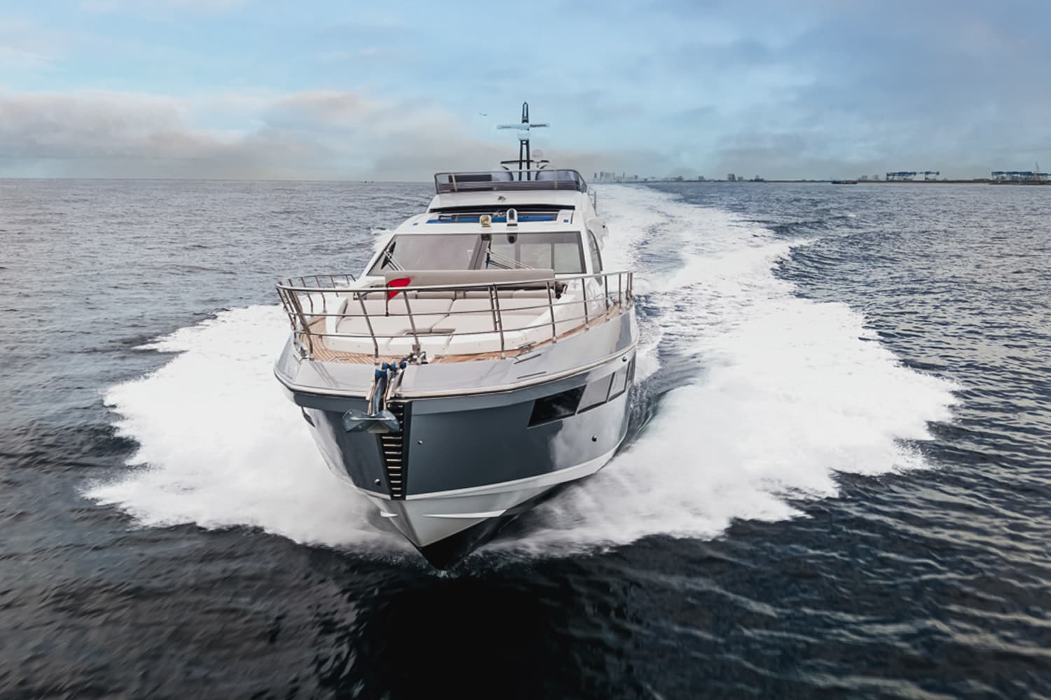 2019 Azimut S7 zum Verkauf in Pompano Beach, FL Sport Cruiser 3