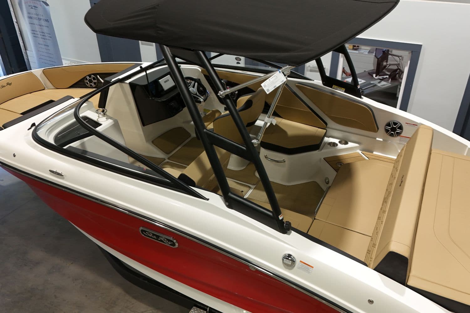 2026 Sea Ray SPX 210 Outboard in vendita a Cornelius, North Carolina Bowrider 3