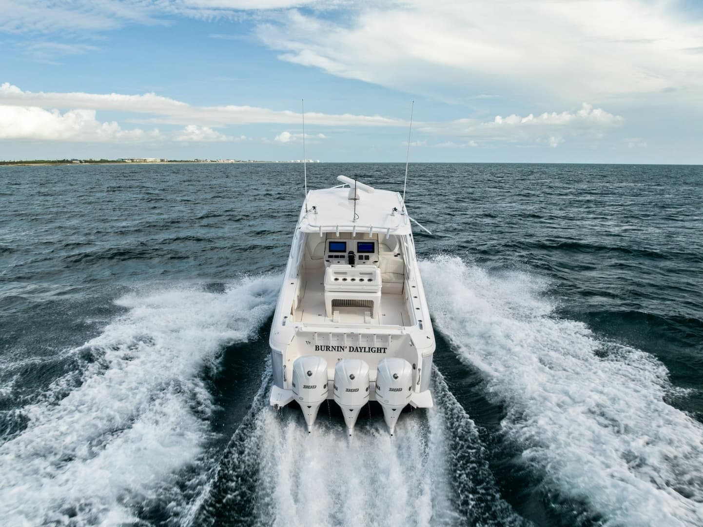 2019 Intrepid Powerboats 400 Cuddy zum Verkauf in Stuart, Florida Cuddy Cabin 5