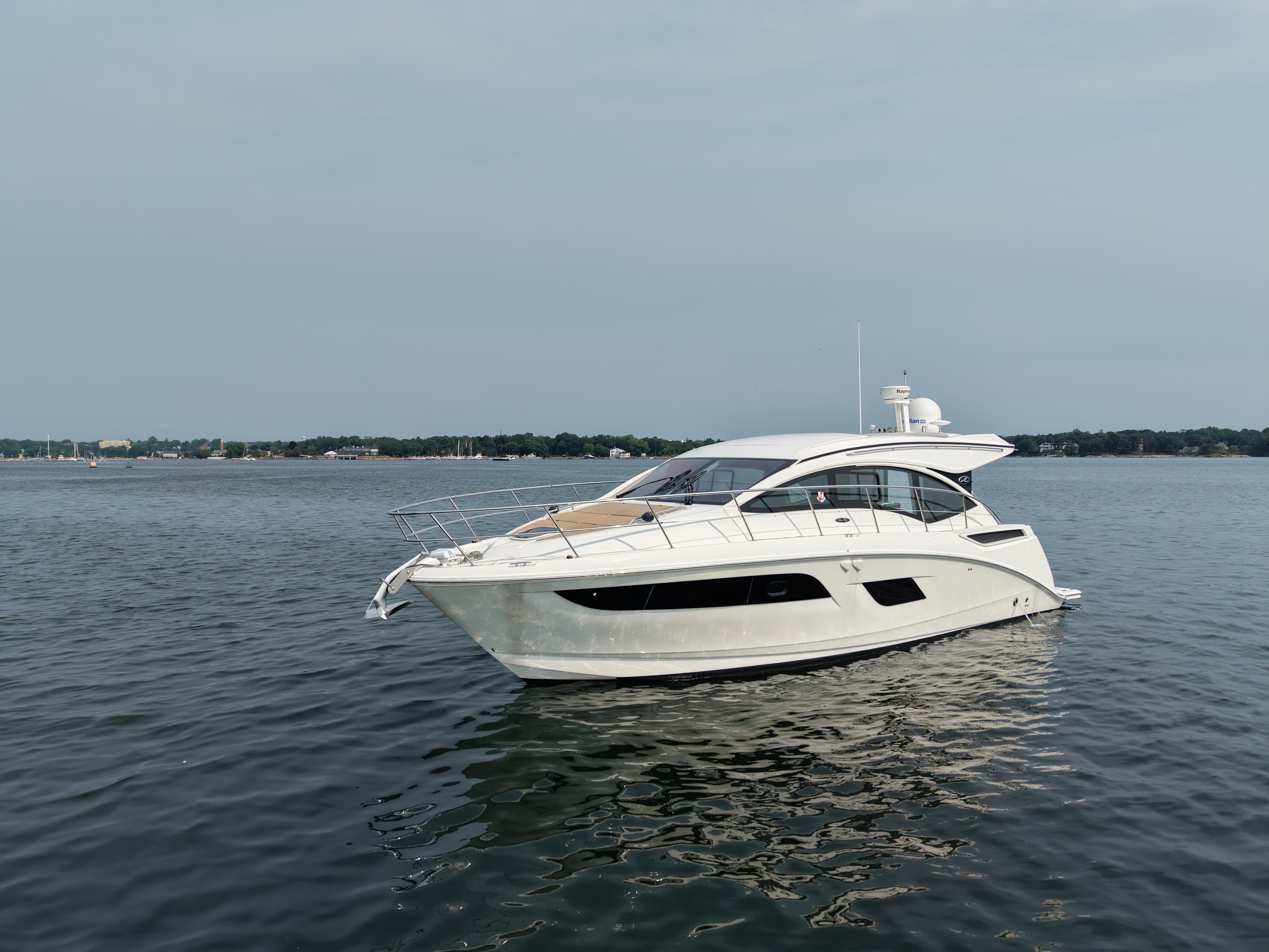 2017 Sea Ray 410 Sundancer for Sale in Norwalk, Connecticut Express Cruiser