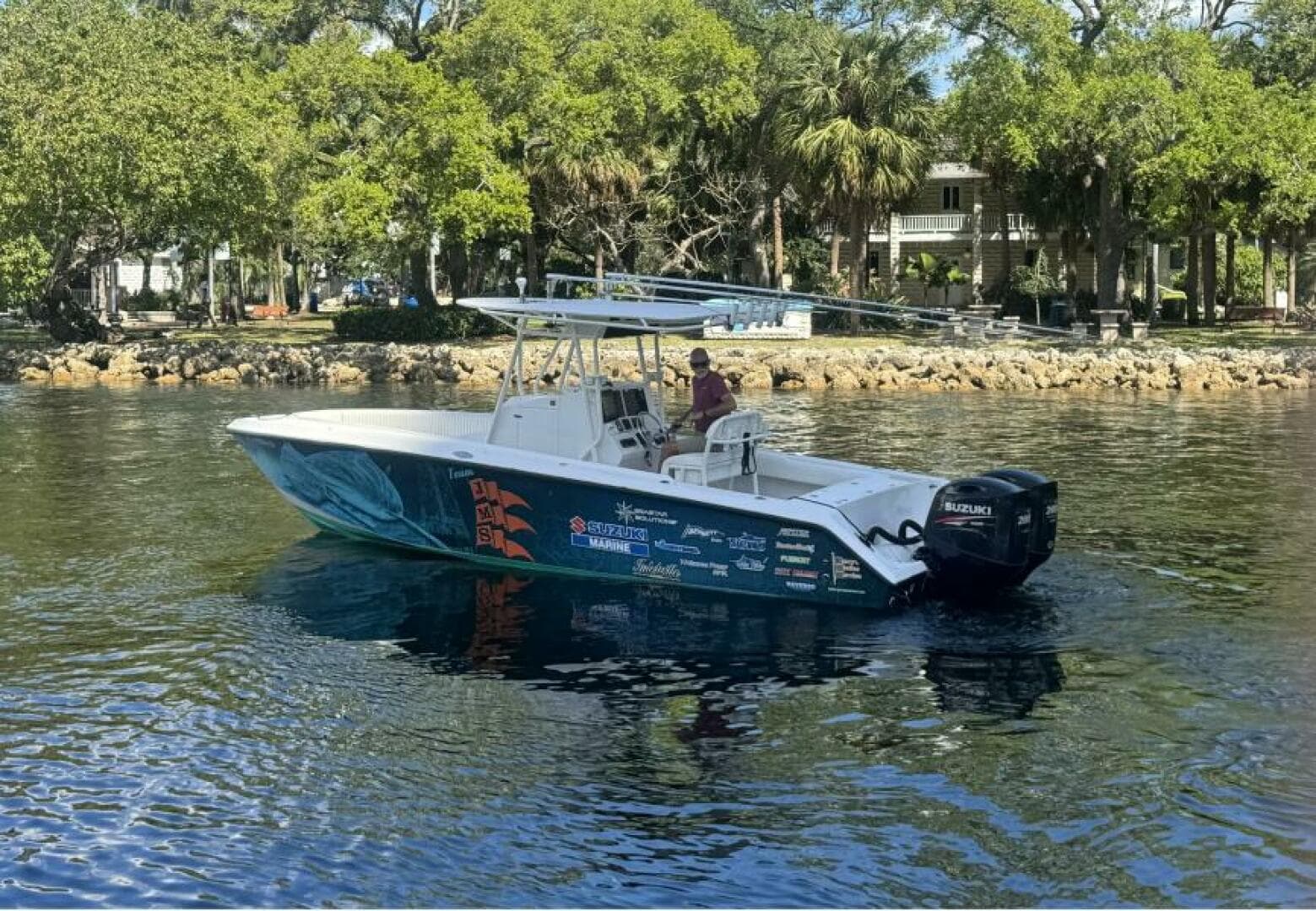 2002 Jupiter 27 Open for Sale in Fort Lauderdale, Florida Center Console