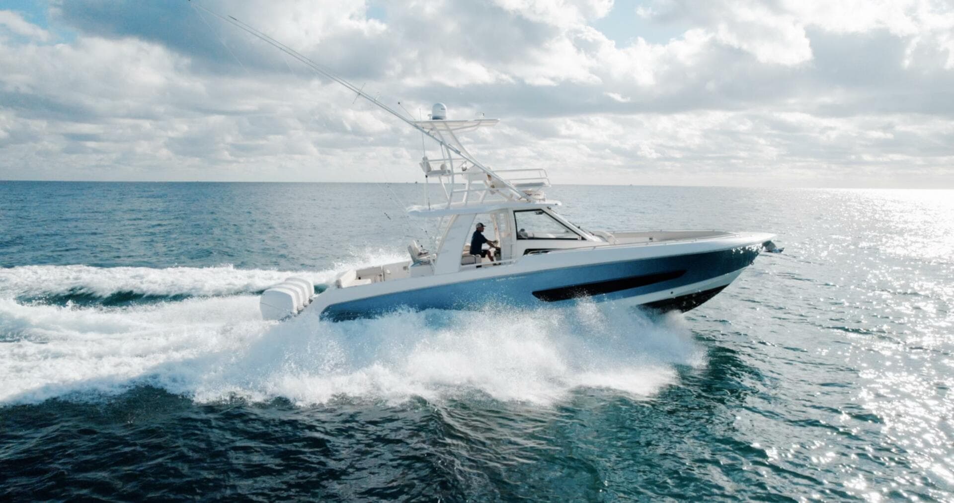 2017 Boston Whaler 420 Outrage for Sale in Fort Lauderdale, Florida Sport Fishing