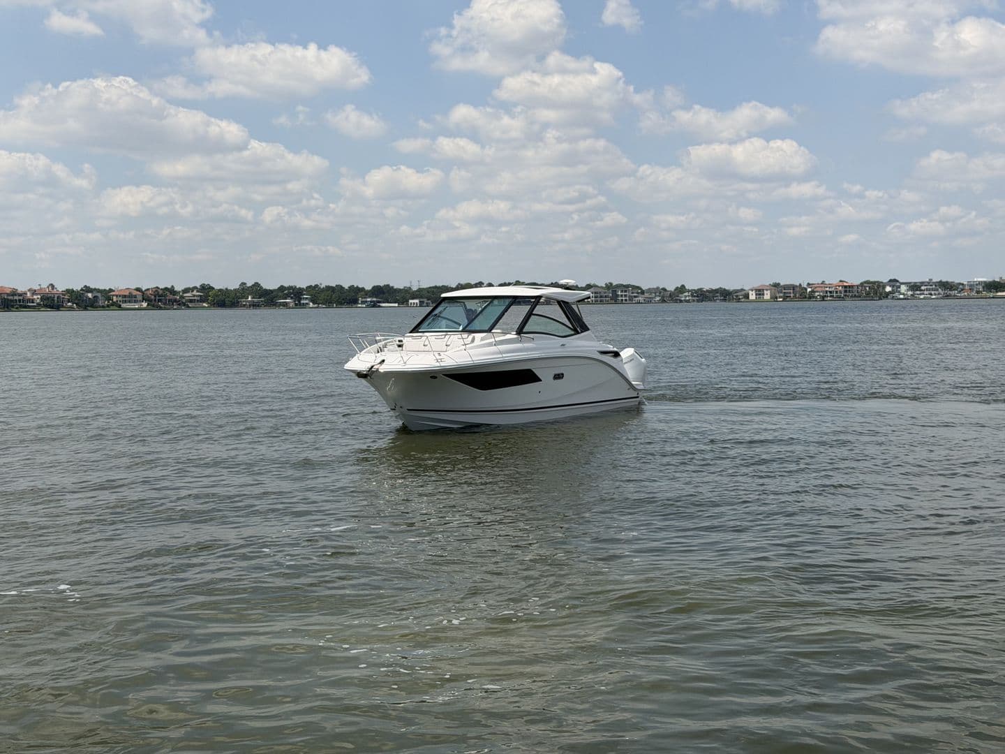 2026 Sea Ray Sundancer 320 Outboard zum Verkauf in Seabrook, TX Express Cruiser 4