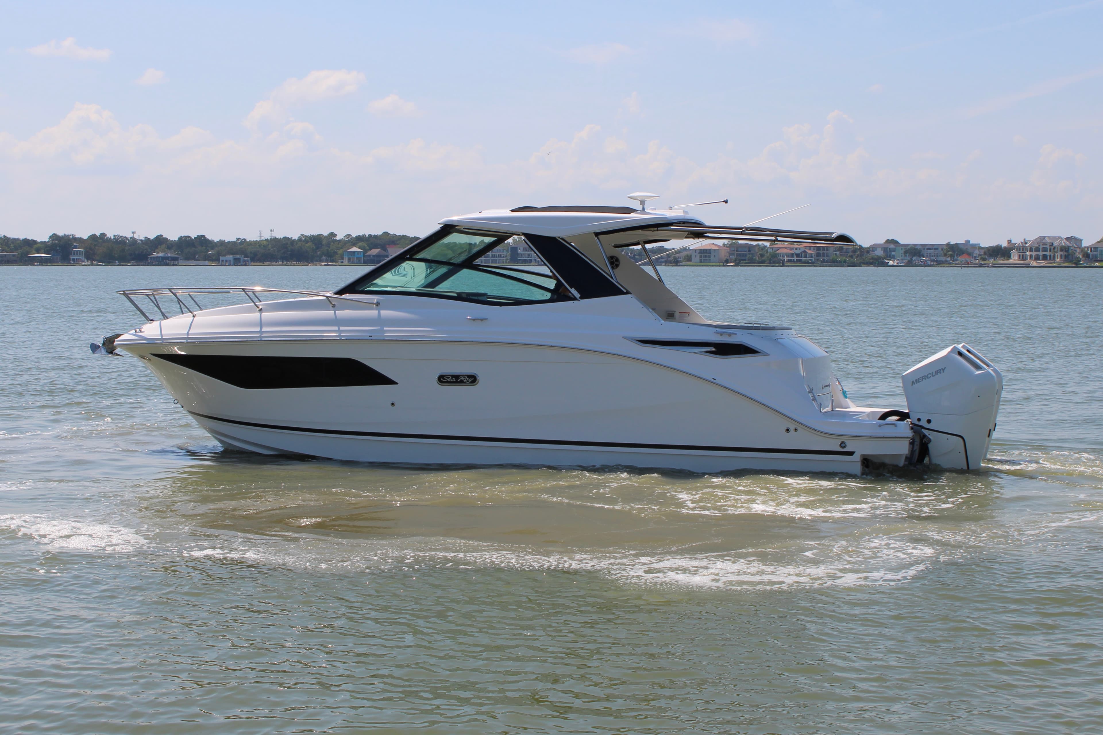 2026 Sea Ray Sundancer 320 Outboard for Sale in Seabrook, TX Express Cruiser