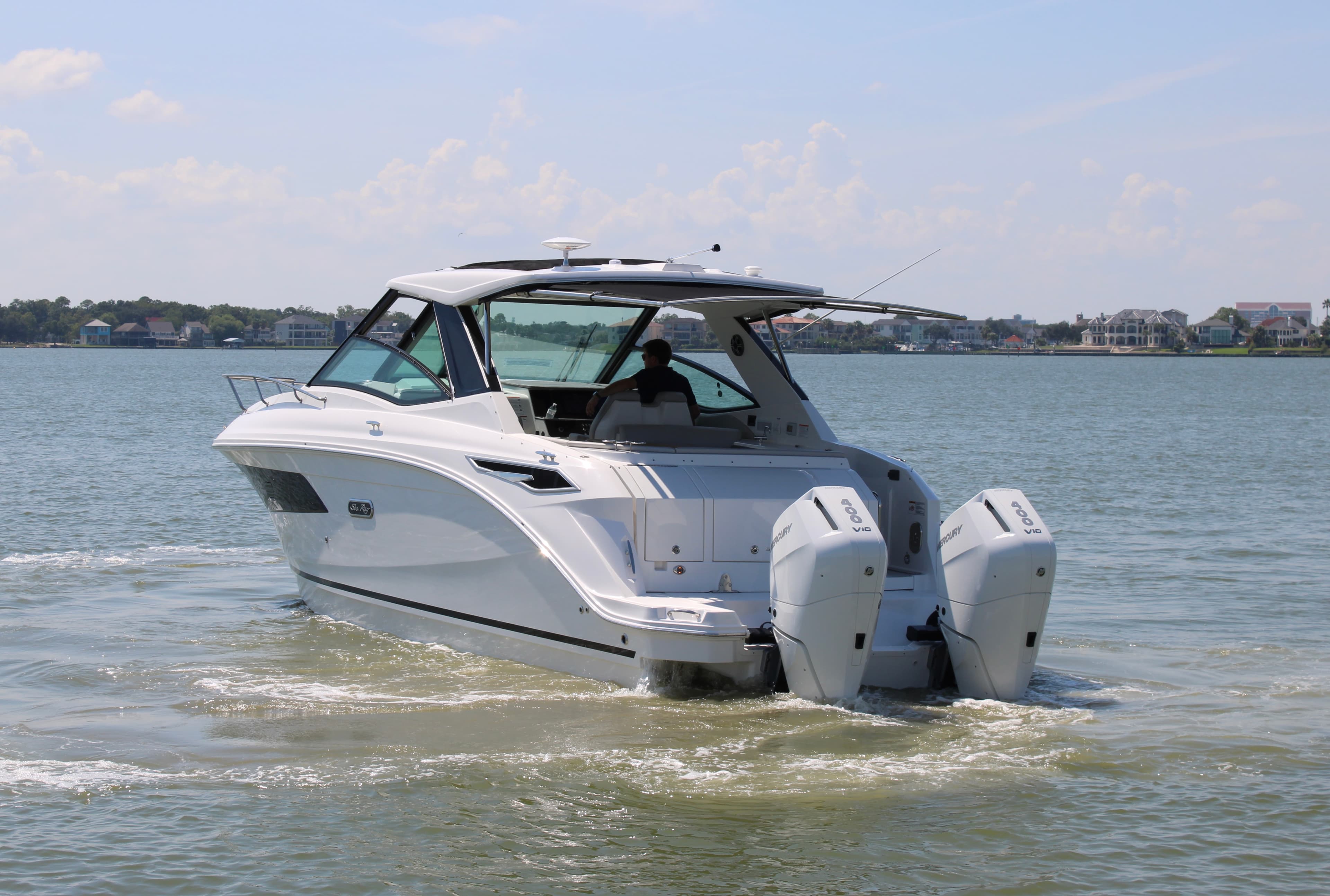 2026 Sea Ray Sundancer 320 Outboard for Sale in Seabrook, TX Express Cruiser 2