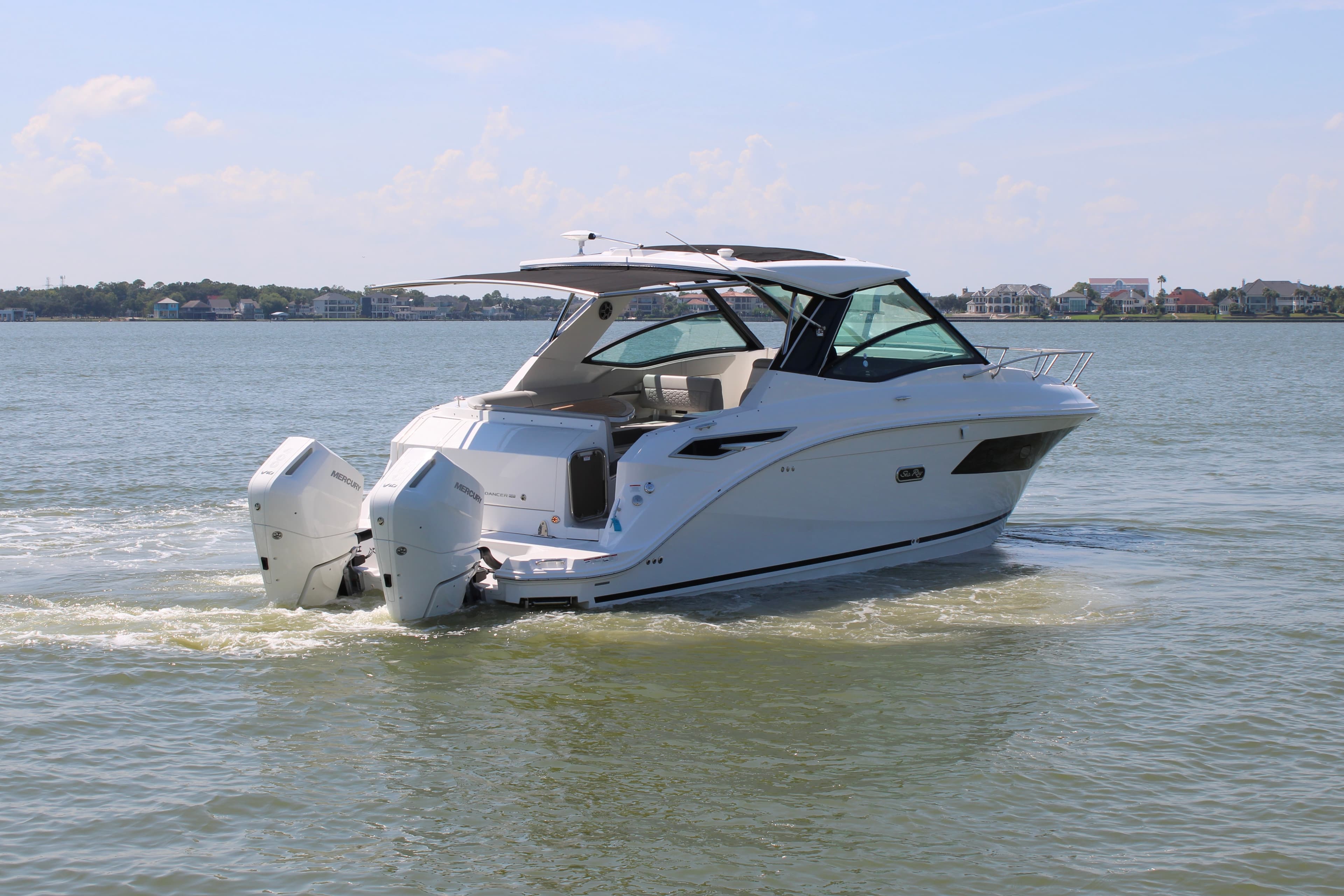 2026 Sea Ray Sundancer 320 Outboard for Sale in Seabrook, TX Express Cruiser 4