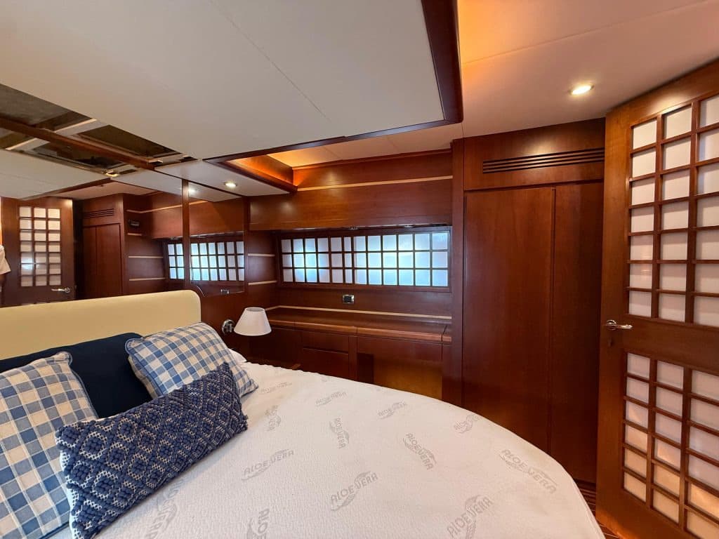1989 Sunseeker Thunderhawk 43 for Sale in Altea, ES Sport Cruiser 3