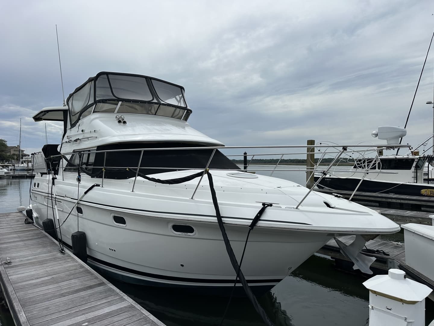 1998 Cruisers Yachts 3650 Aft Cabin in vendita a Seabrook Island, South Carolina Motor Yacht 3