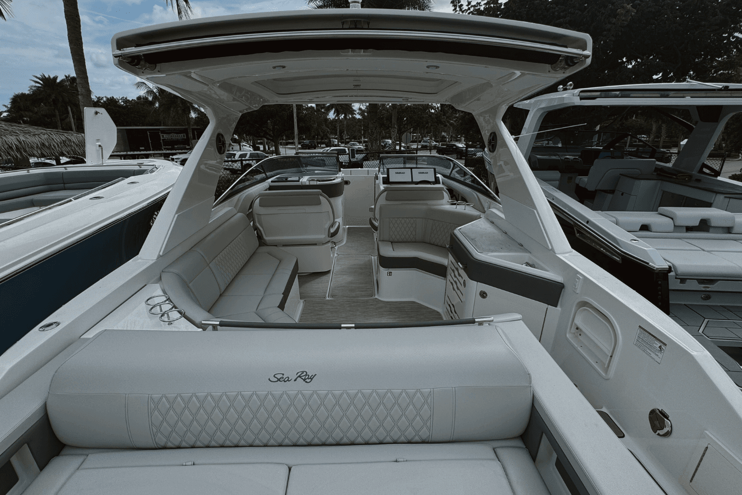 2026 Sea Ray SLX 310 Outboard in vendita a Jupiter, Florida Bowrider 4