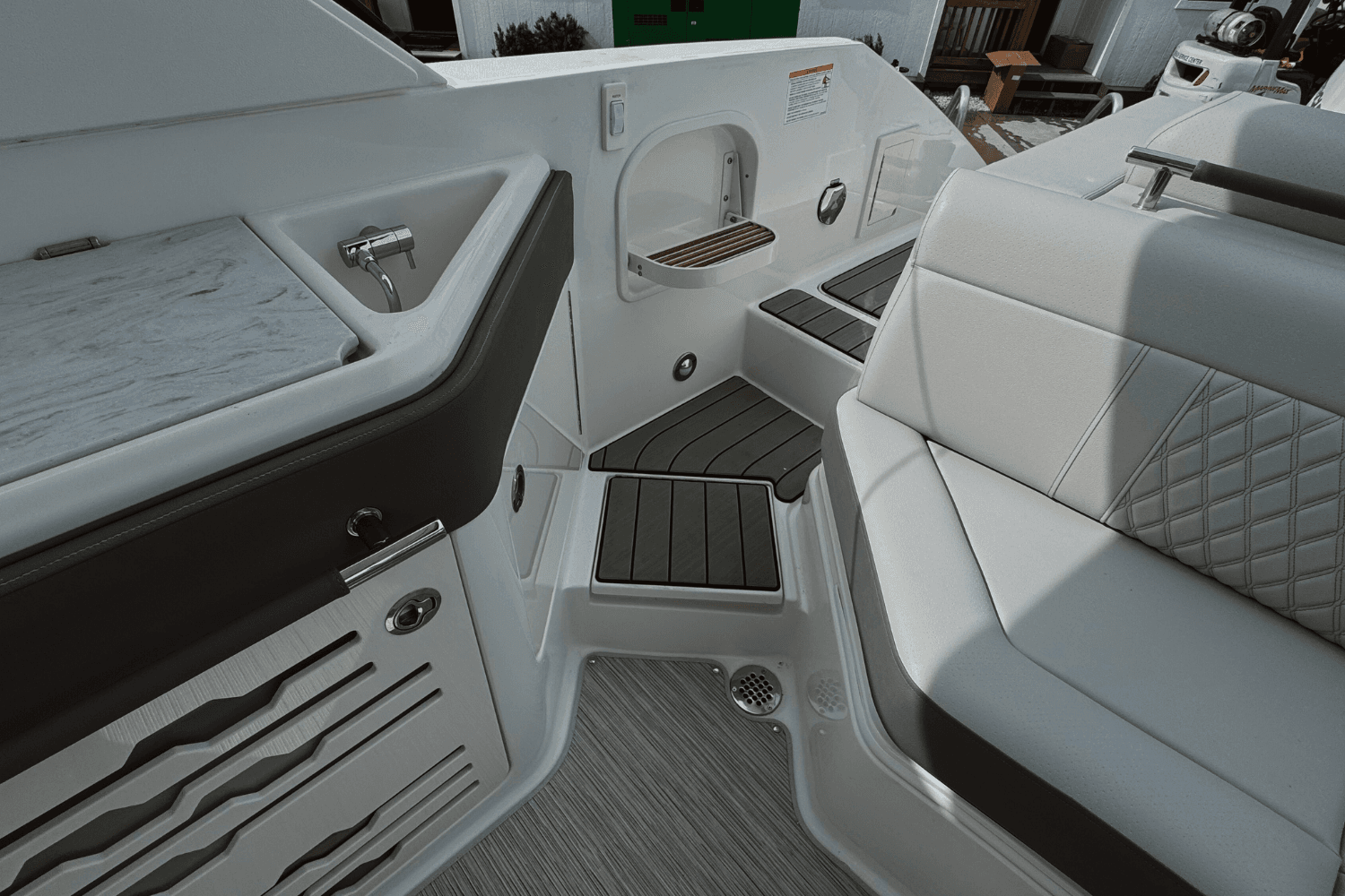 2026 Sea Ray SLX 310 Outboard in vendita a Jupiter, Florida Bowrider 5