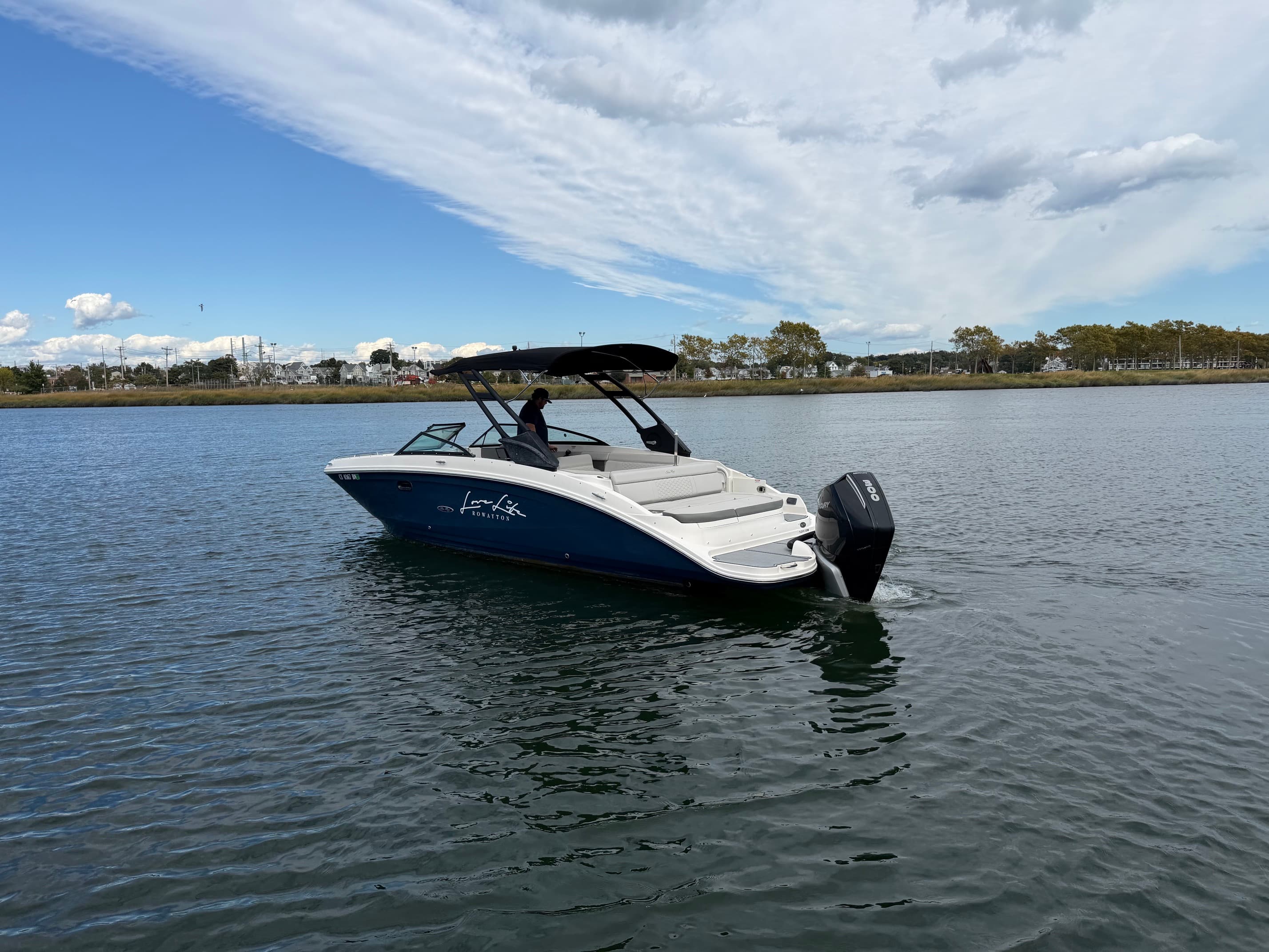 2021 Sea Ray SDX 270 Outboard for Sale in Norwalk, Connecticut Bowrider 4
