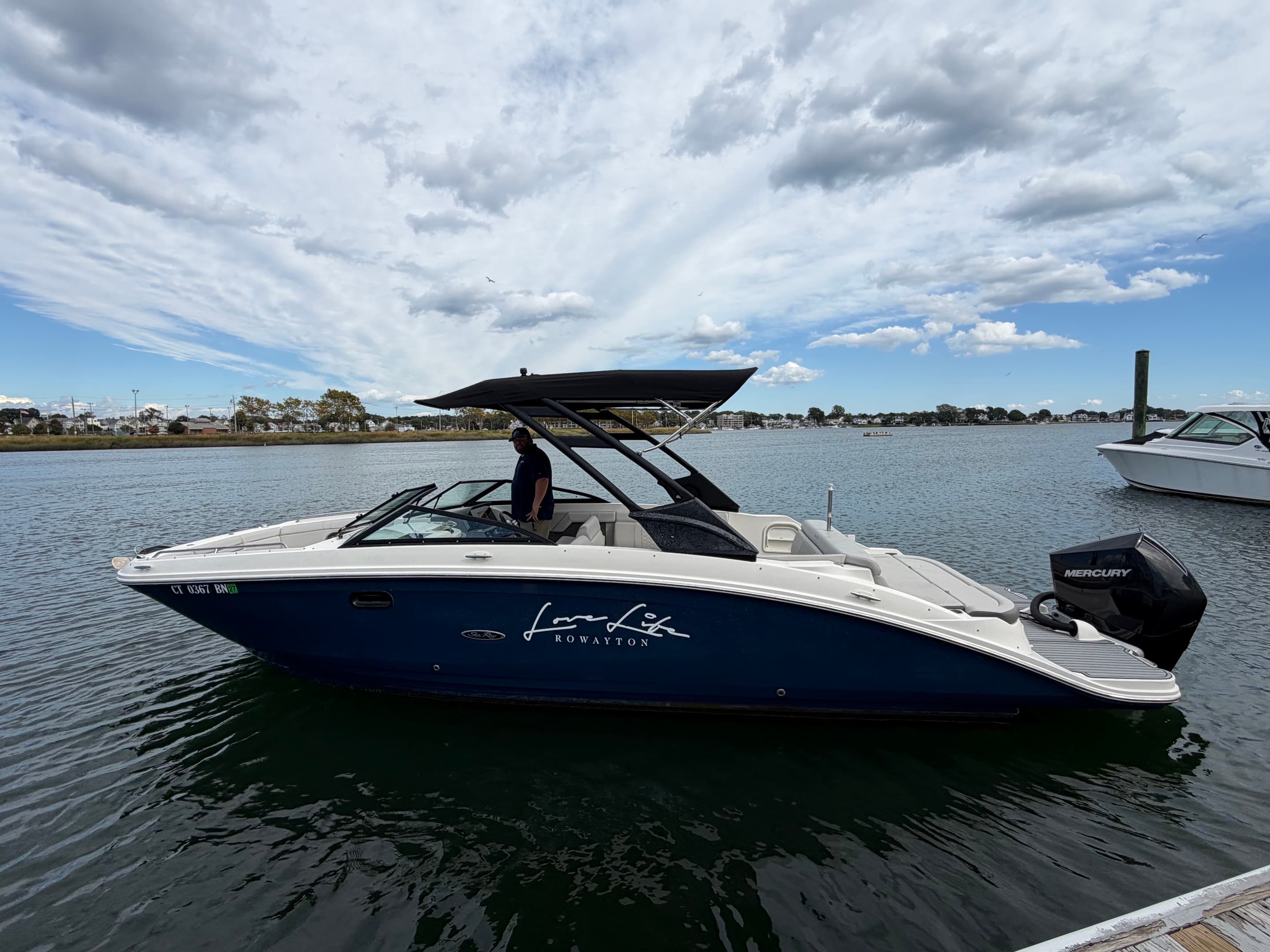 2021 Sea Ray SDX 270 Outboard for Sale in Norwalk, Connecticut Bowrider 5