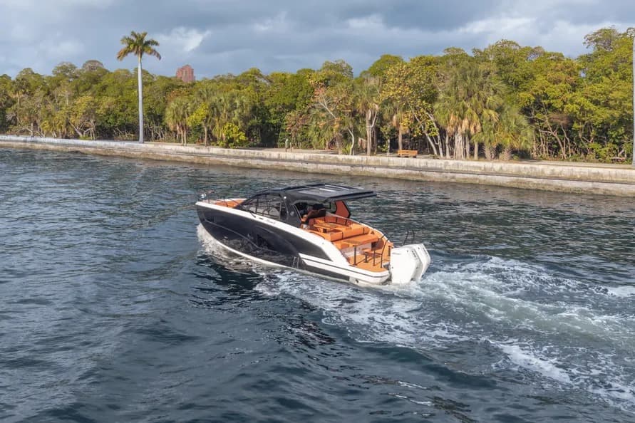 2027 Hanover Yachts 387 in vendita a Fort Lauderdale, Florida Aft Cabin 5