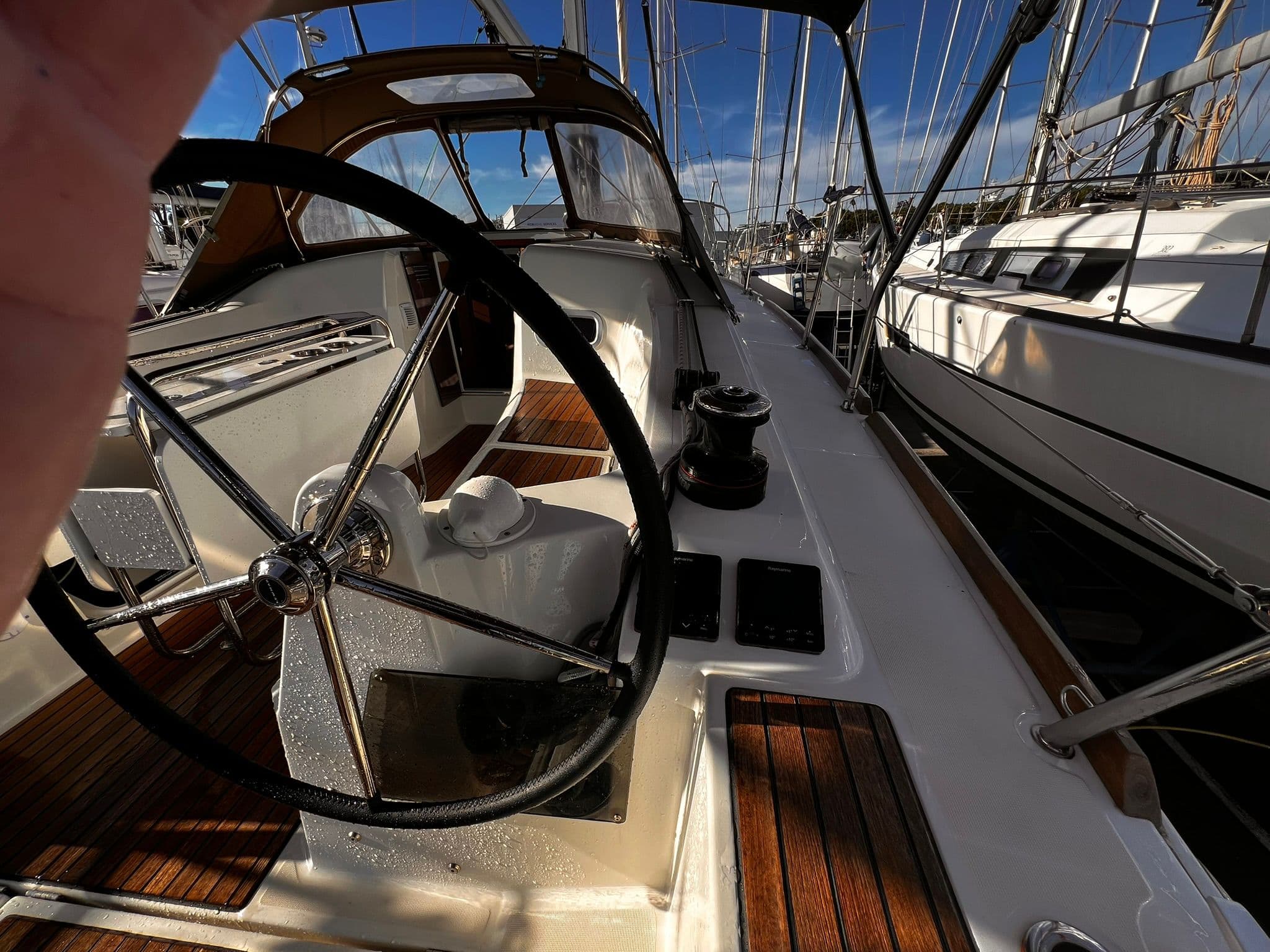 2021 Jeanneau Sun Odyssey 349 zum Verkauf in Saint-Mandrier-sur-Mer, FR Racer/Performance 4