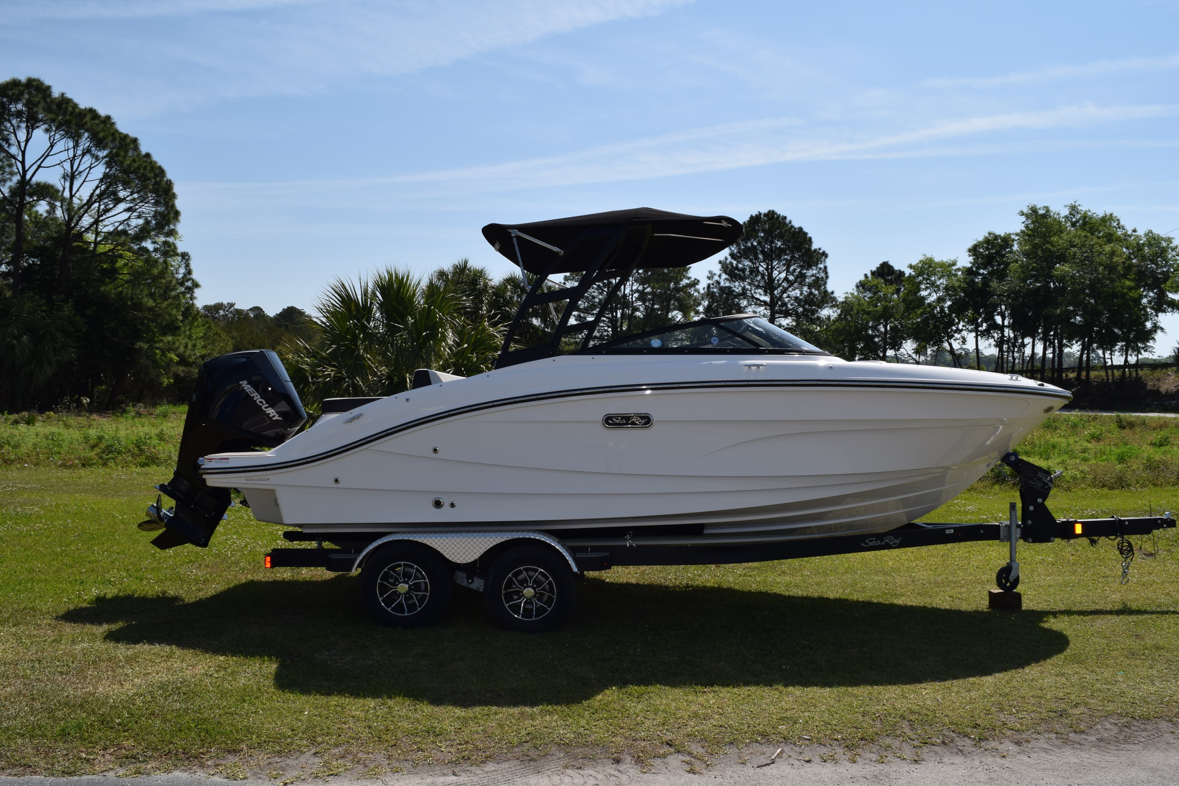 2026 Sea Ray SPX 210 Outboard for Sale in Thunderbolt, GA Bowrider