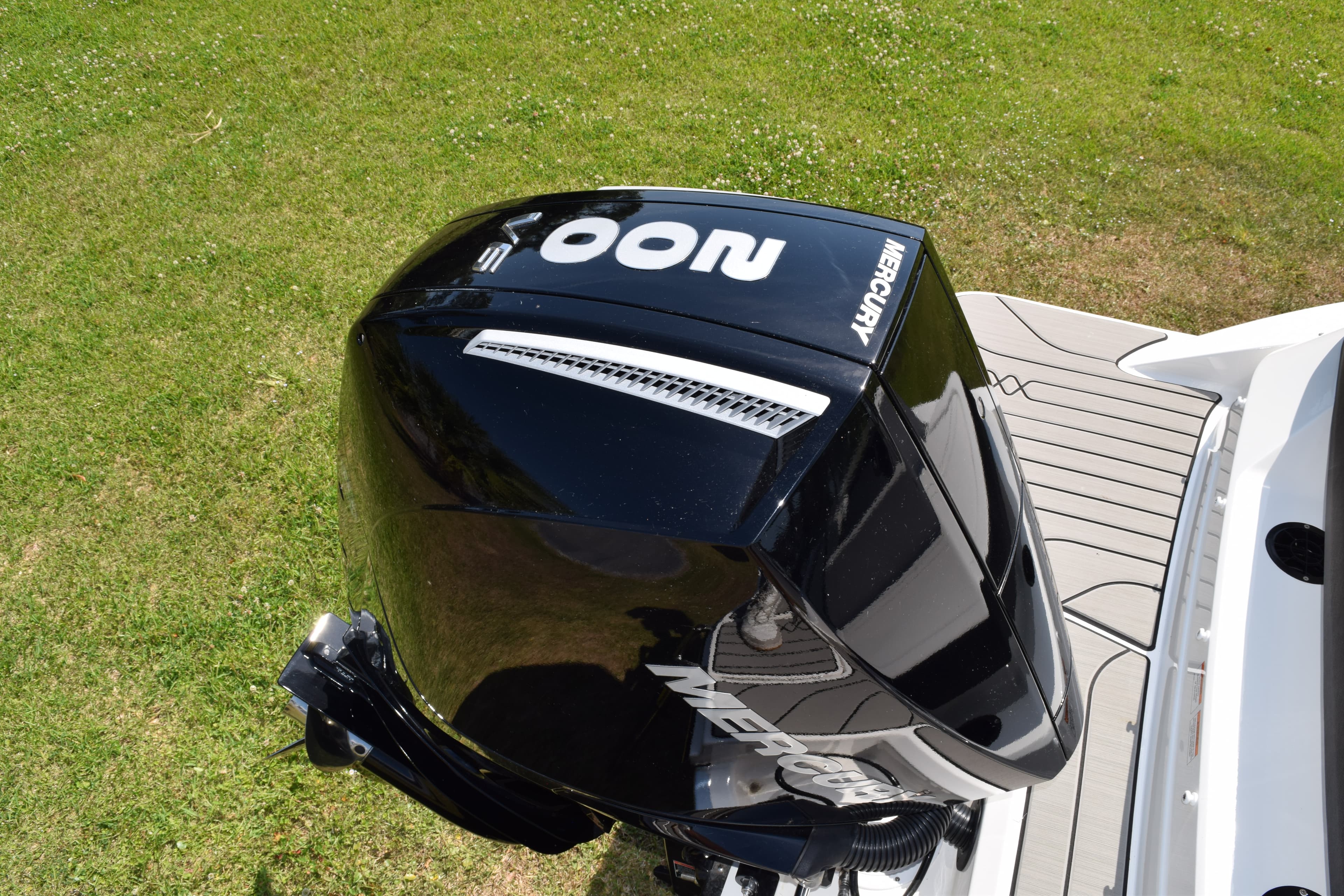 2026 Sea Ray SPX 210 Outboard for Sale in Thunderbolt, GA Bowrider 3