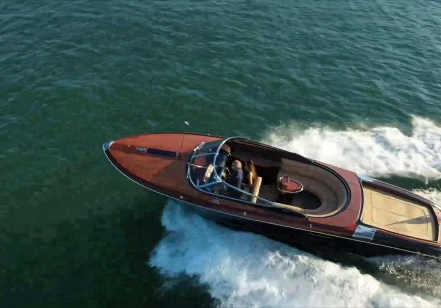 2009 Riva Aquariva 33 Sold in Miami Beach, Florida Runabout 3