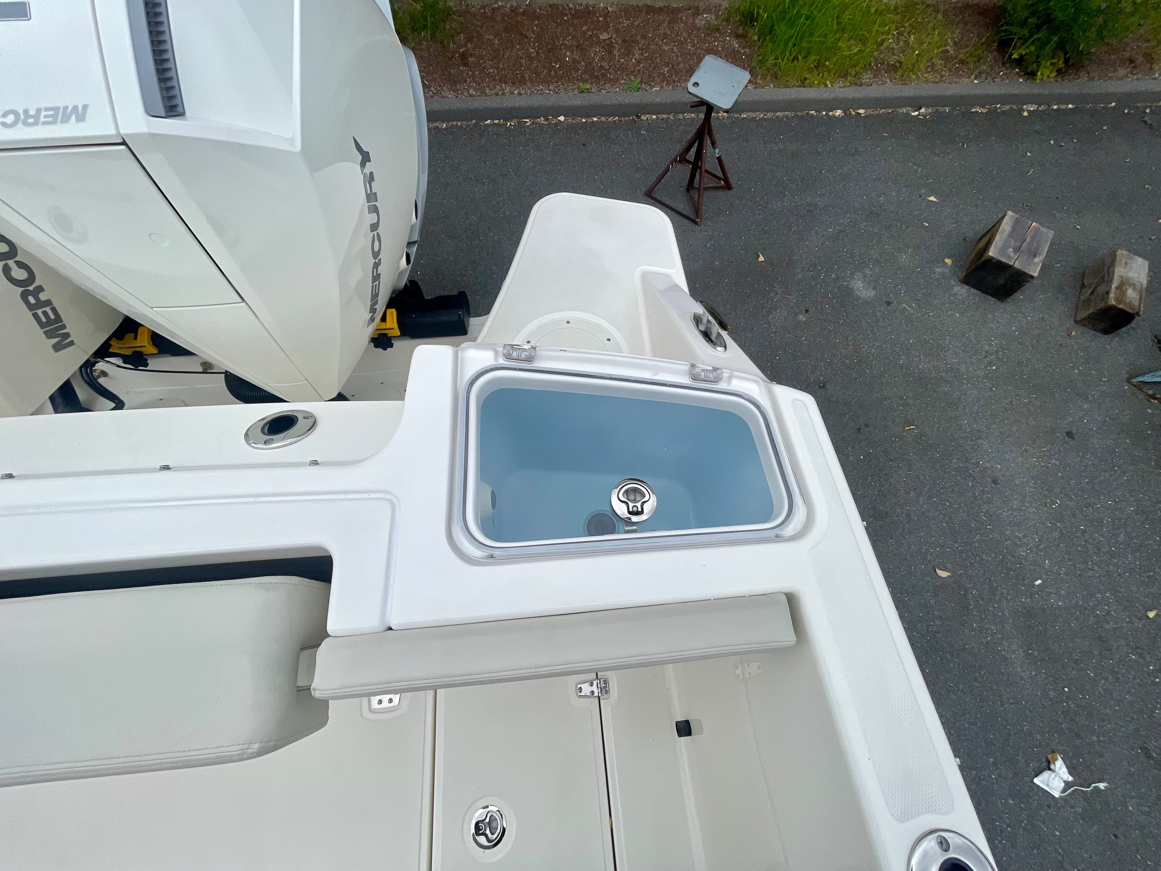 2027 Boston Whaler 280 Vantage à vendre à Danvers, Massachusetts Dual Console 5