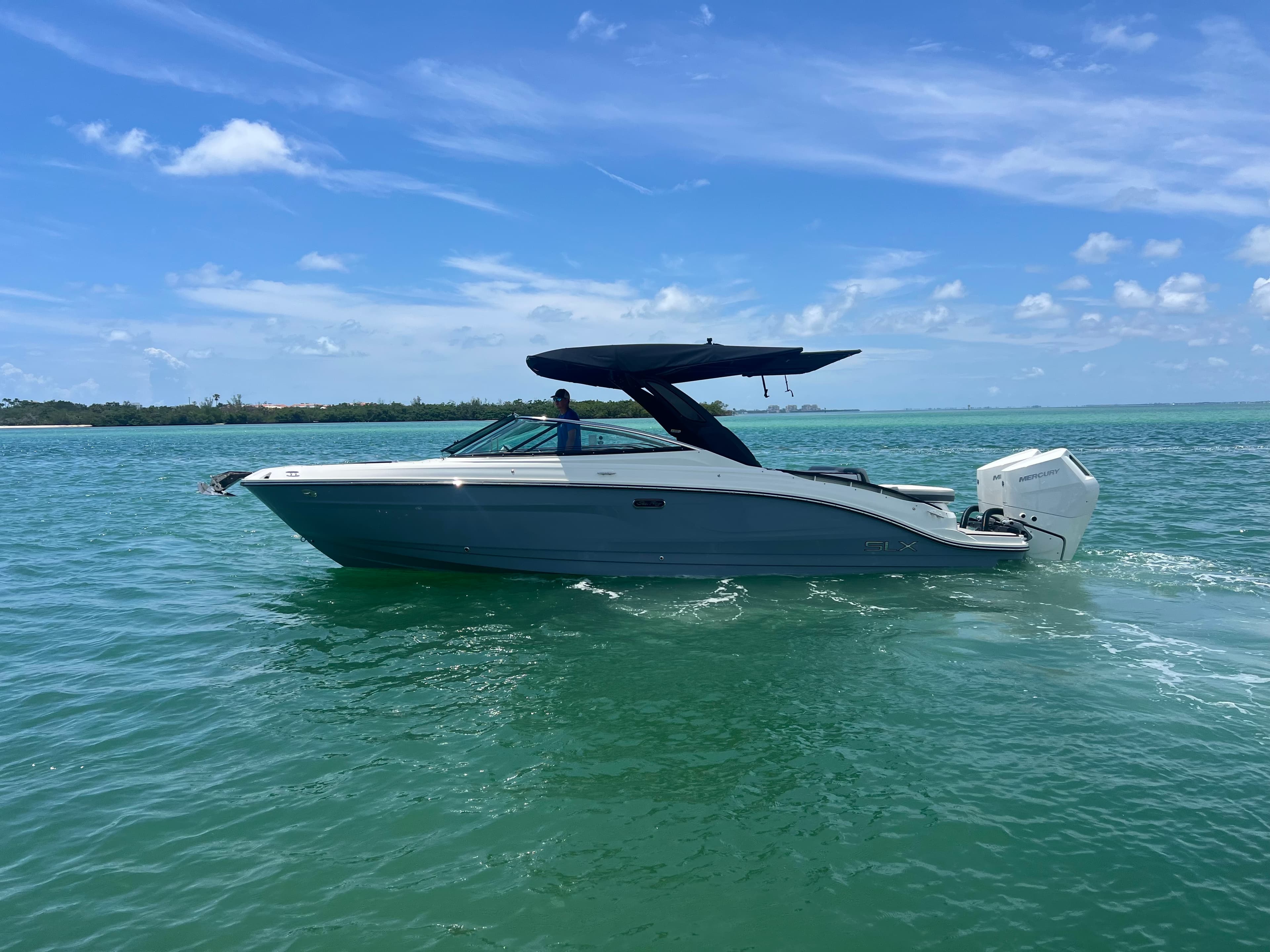 2026 Sea Ray SLX 280 Outboard in vendita a Sarasota, FL Bowrider