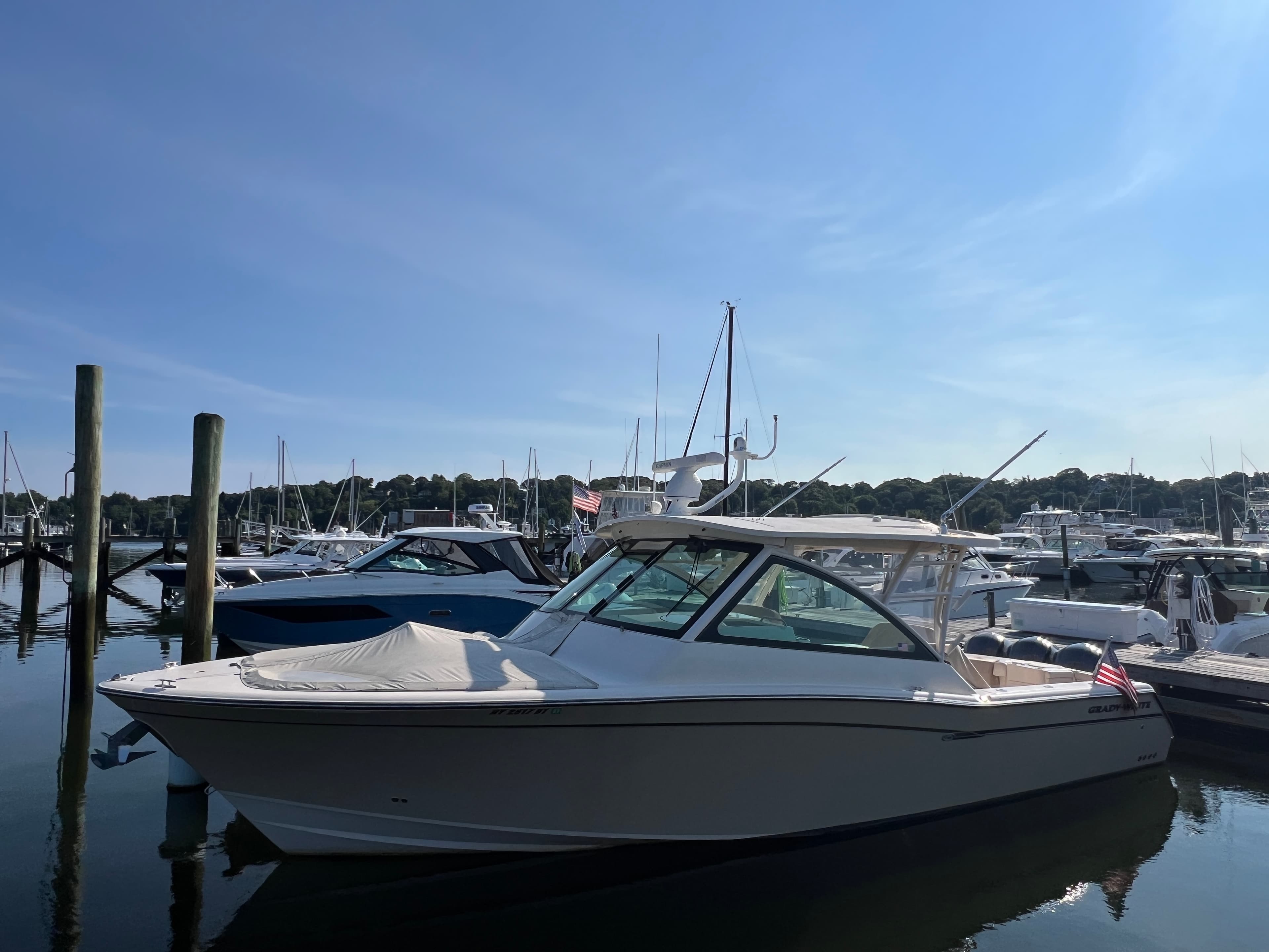 2017 Grady-White Boats Freedom 375 for Sale in Huntington, NY Bowrider 3