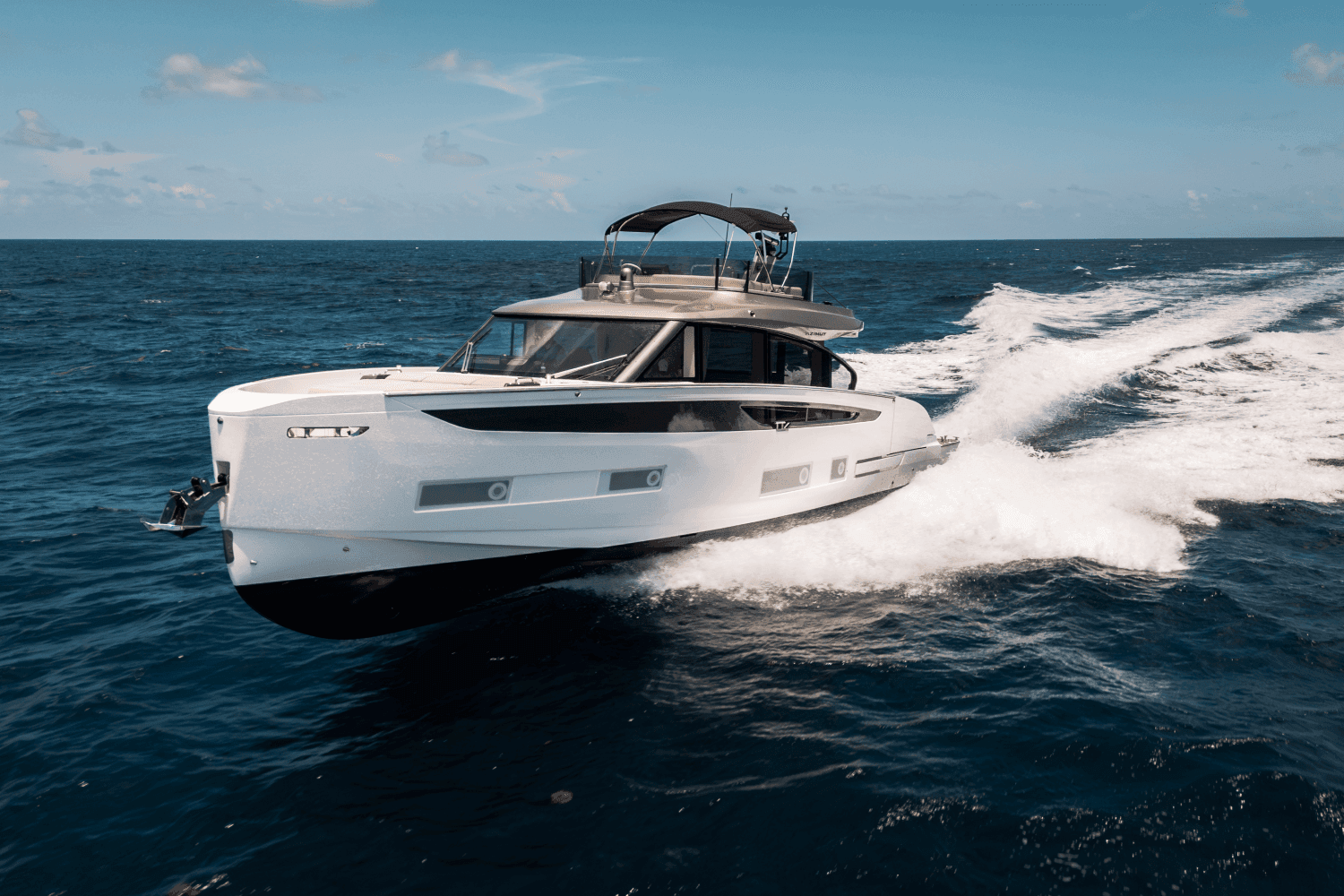 2025 Azimut Seadeck 6 in vendita a Dania Beach, Florida Cruiser 2