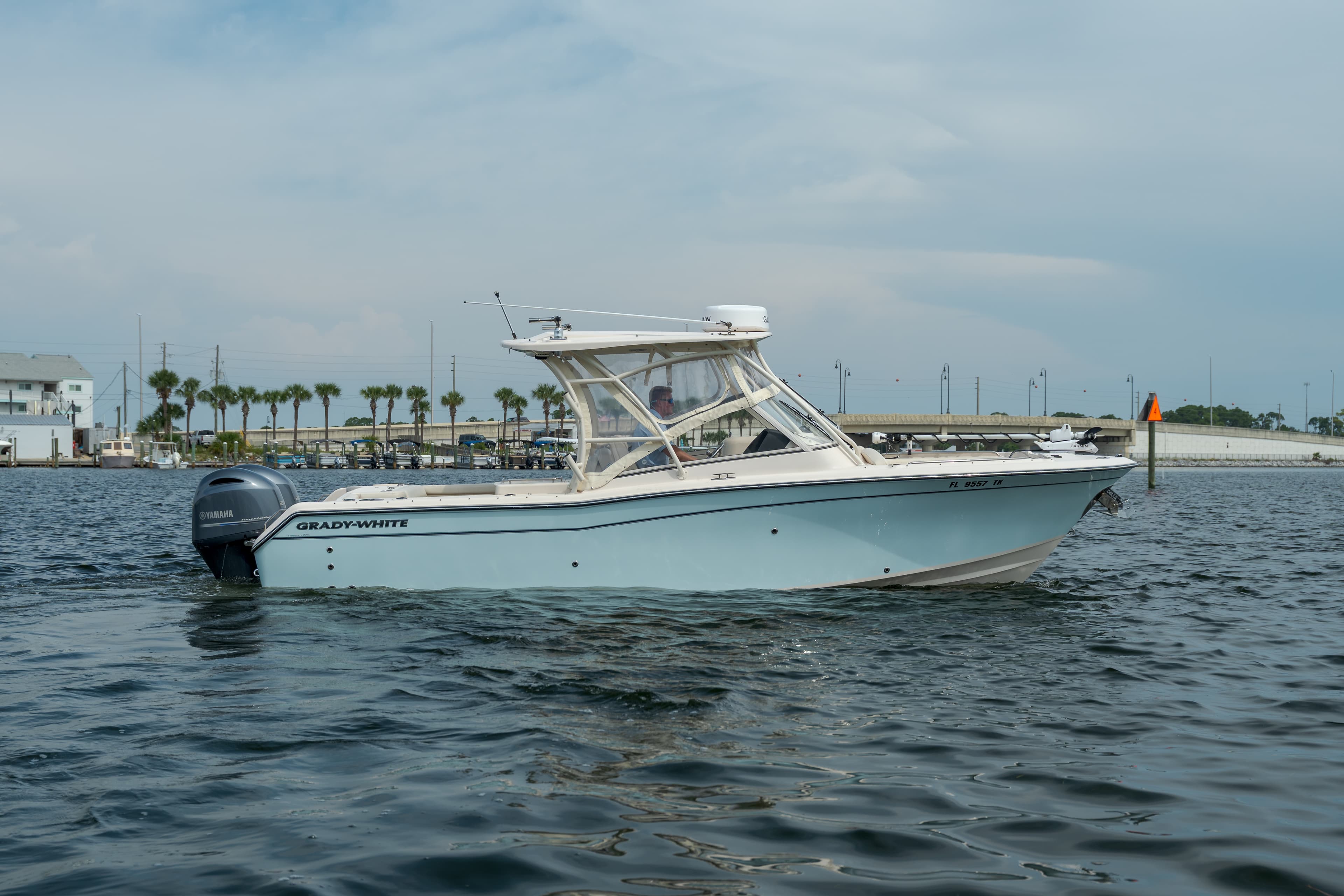 2023 Grady-White Boats Freedom 275 for Sale in Panama City, FL Bowrider 5